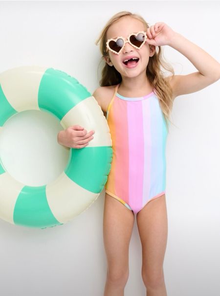 Spring Breakers! Kids swim 30% off - this is one of our fave brands bc quality is top notch! 

#LTKswim #LTKsalealert #LTKkids