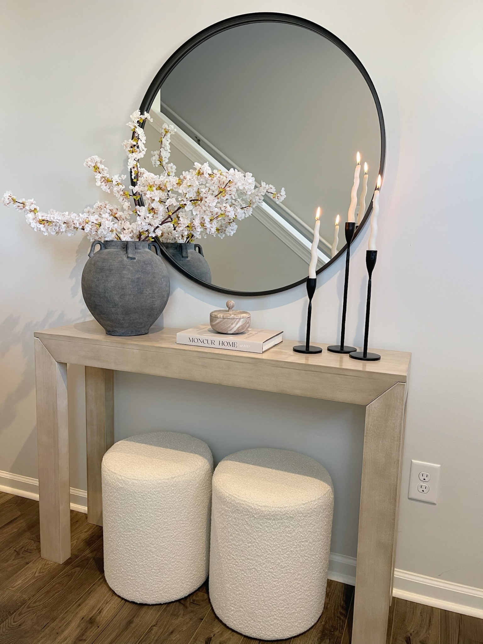 Console table decor 

#LTKSummerEdit #LTKStyleTip #LTKFindsUnder100