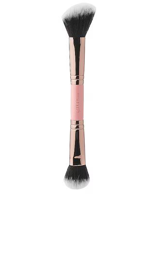 184 Duo-End Blush Brush in Rose Gold | Revolve Clothing (Global)