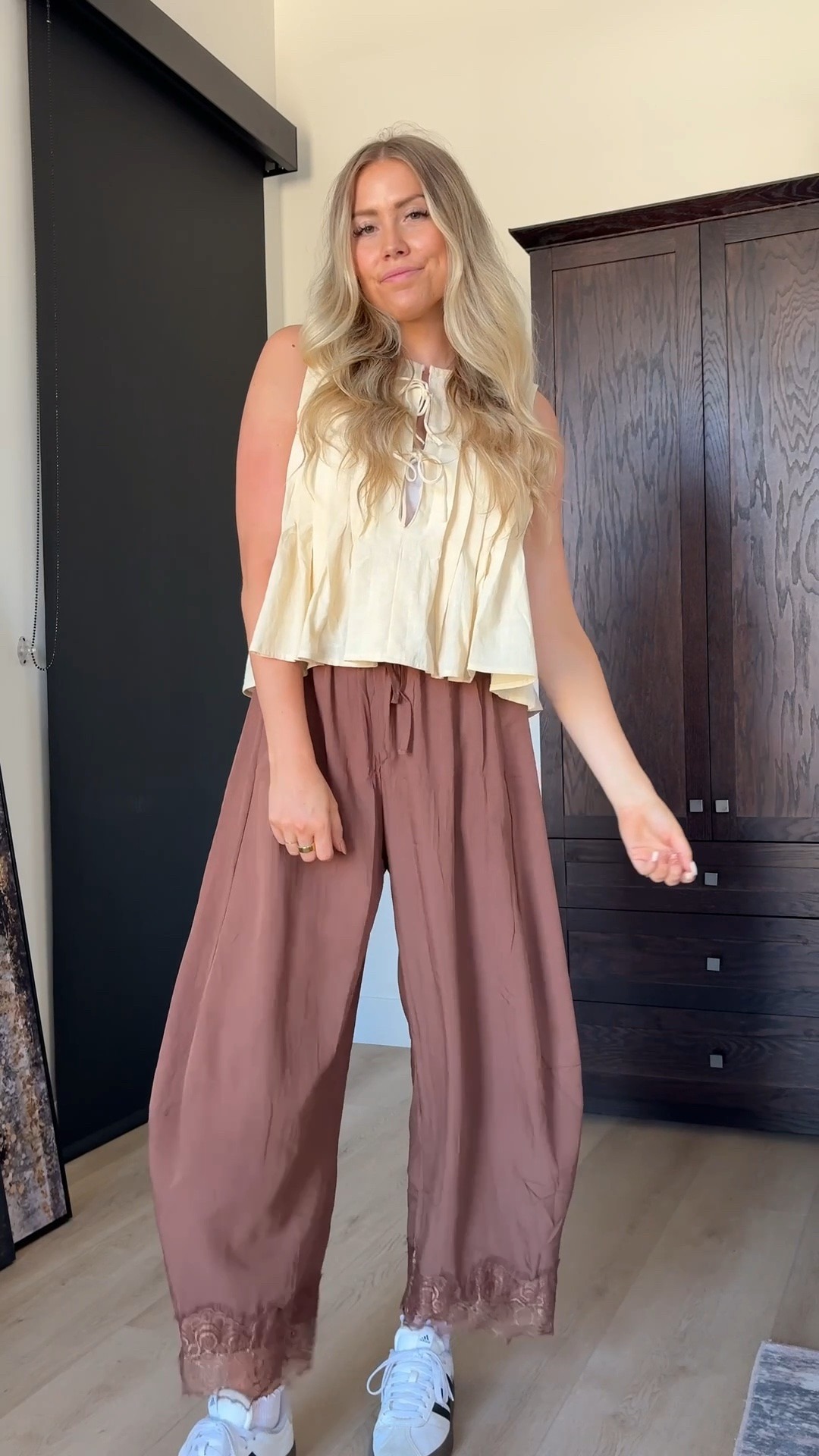 cutest top and pants! wore this for teacher conference!

pants: wearing usual M
Top: wearing usual M

| teacher outfit | mom outfit | amazon fashion

#LTKootd #LTKmomlife #LTKWorkwear