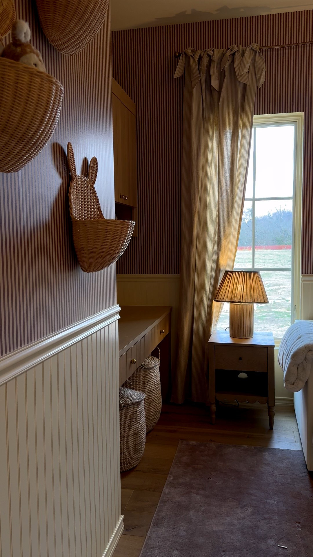 Bits & pieces of Vivi’s room🤍

Dressupbuttercup.com #dressupbuttercup #dederaad 


#LTKHome #LTKKids