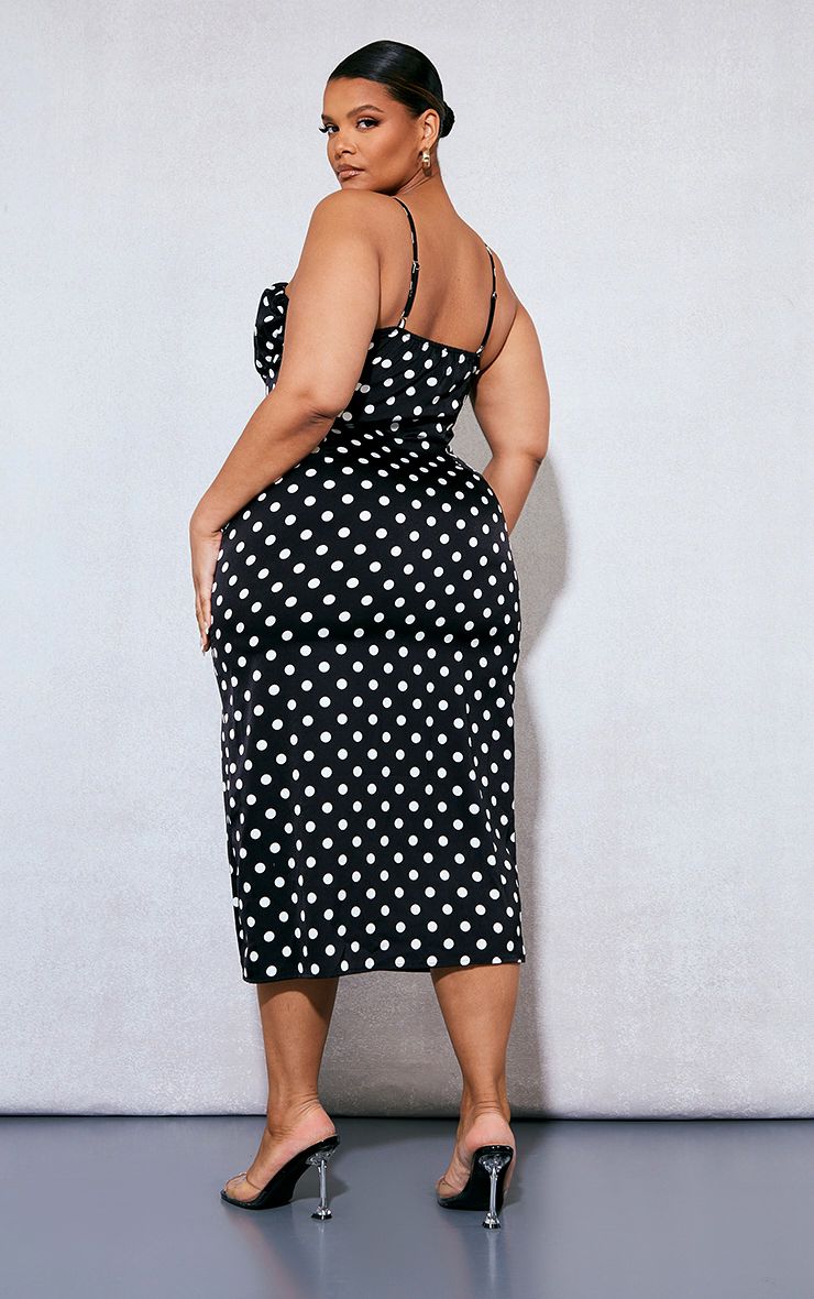 Plus Black Polka Dot Ruched Bust Side Split Midi Dress | PrettyLittleThing IE