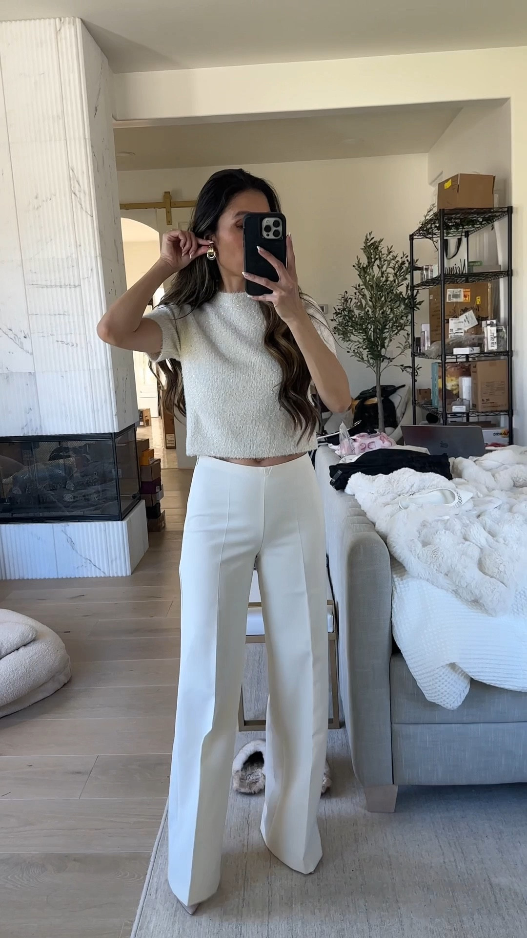 A little BTS styling!🥰

#LTKWatchNow #LTKOver40 #LTKStyleTip