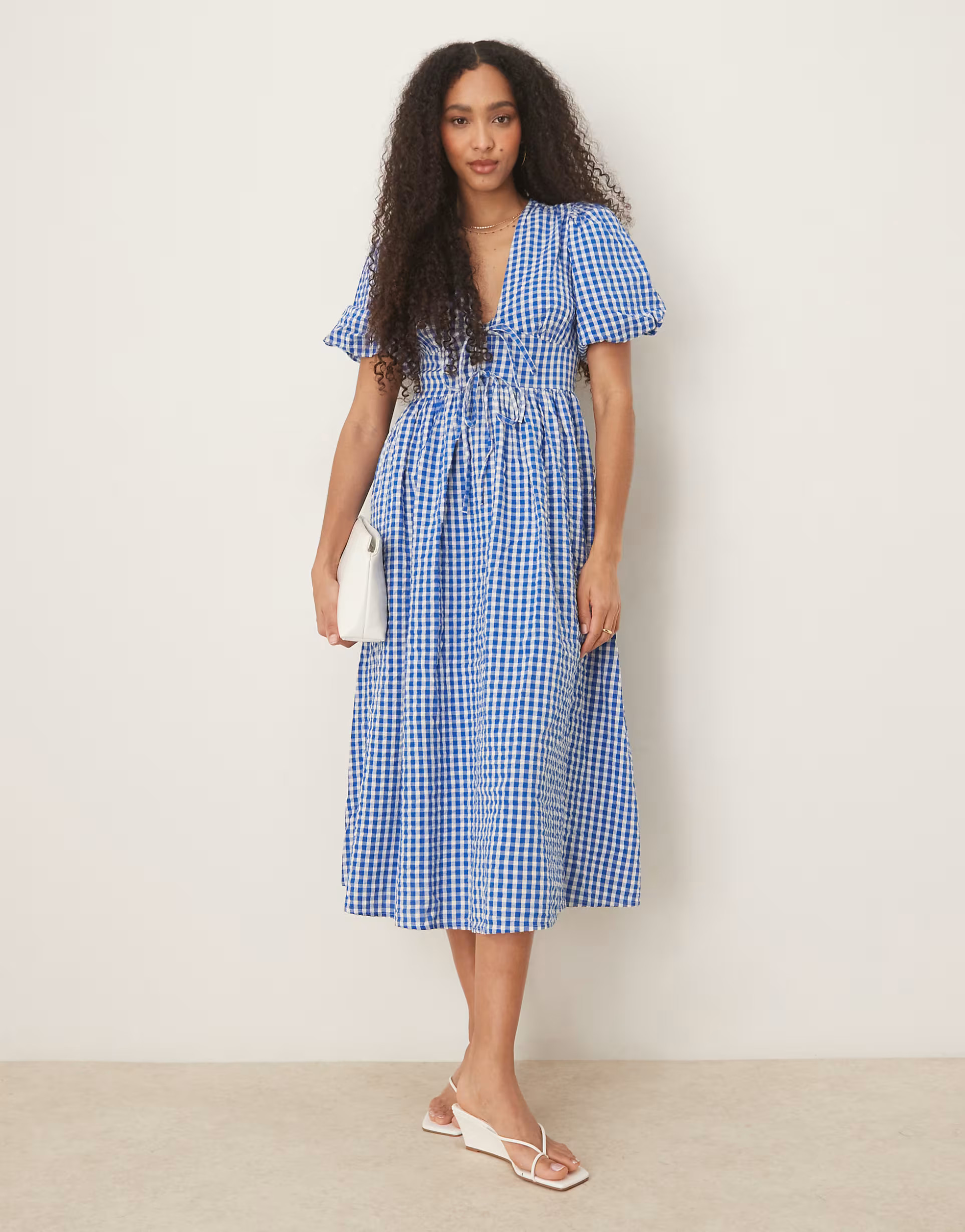 Nobody's Child Scottie puff sleeve midi dress in blue gingham | ASOS | ASOS (Global)