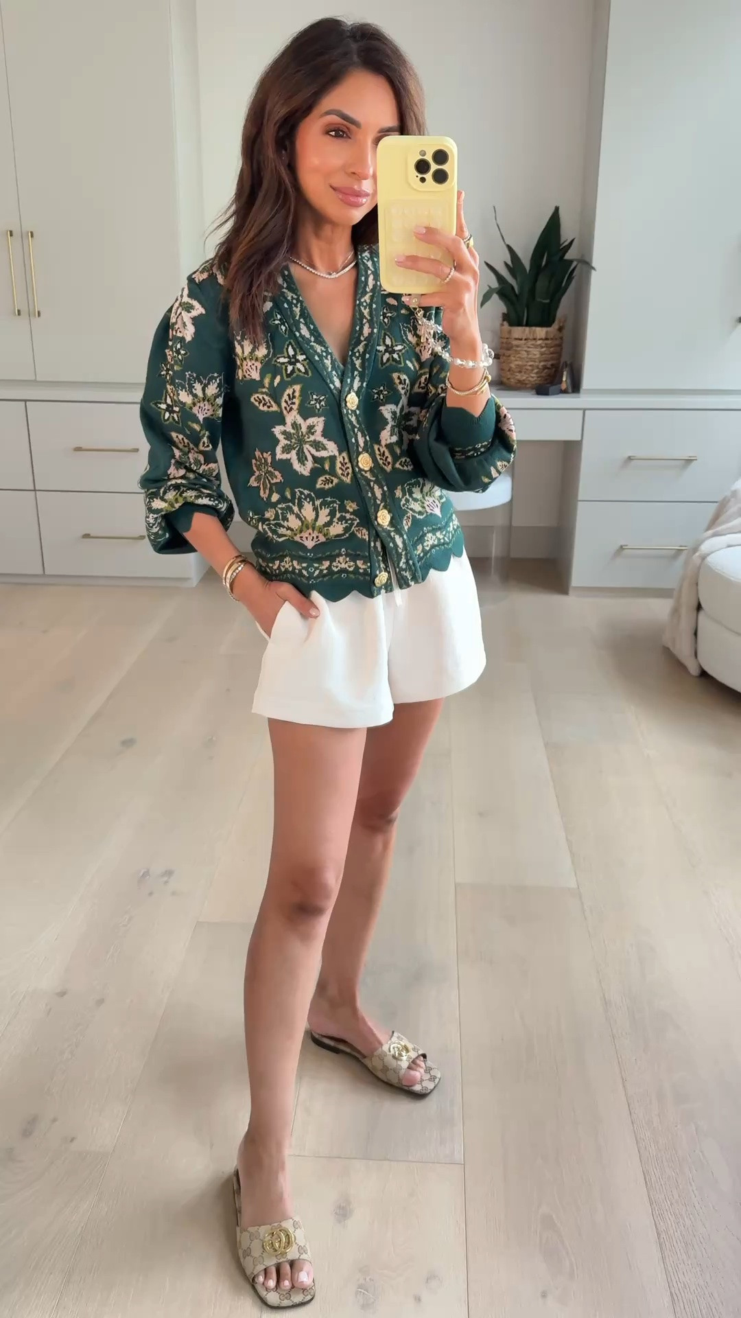 I love the pattern on this cardigan! Wearing an xs for reference

#LTKSaleAlert #LTKPetite