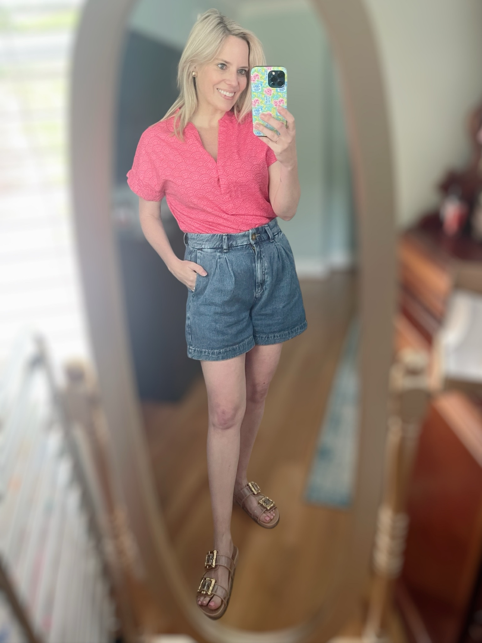 Pleated denim shorts, flat sandals 

#LTKFindsUnder100 #LTKFindsUnder50 #LTKOver40