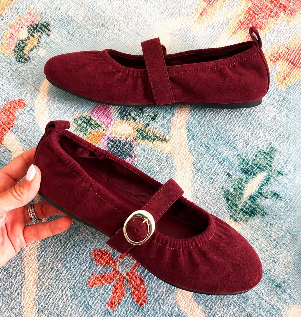 Target fall shoes

women’s fall shoes
trendy autumn footwear
chic loafers for women
fall ballet flats
women’s ankle boots
suede shoes for fall
casual everyday sneakers
fall mules and clogs
neutral fall footwear
comfortable fall shoes

#LTKSeasonal #LTKSaleAlert