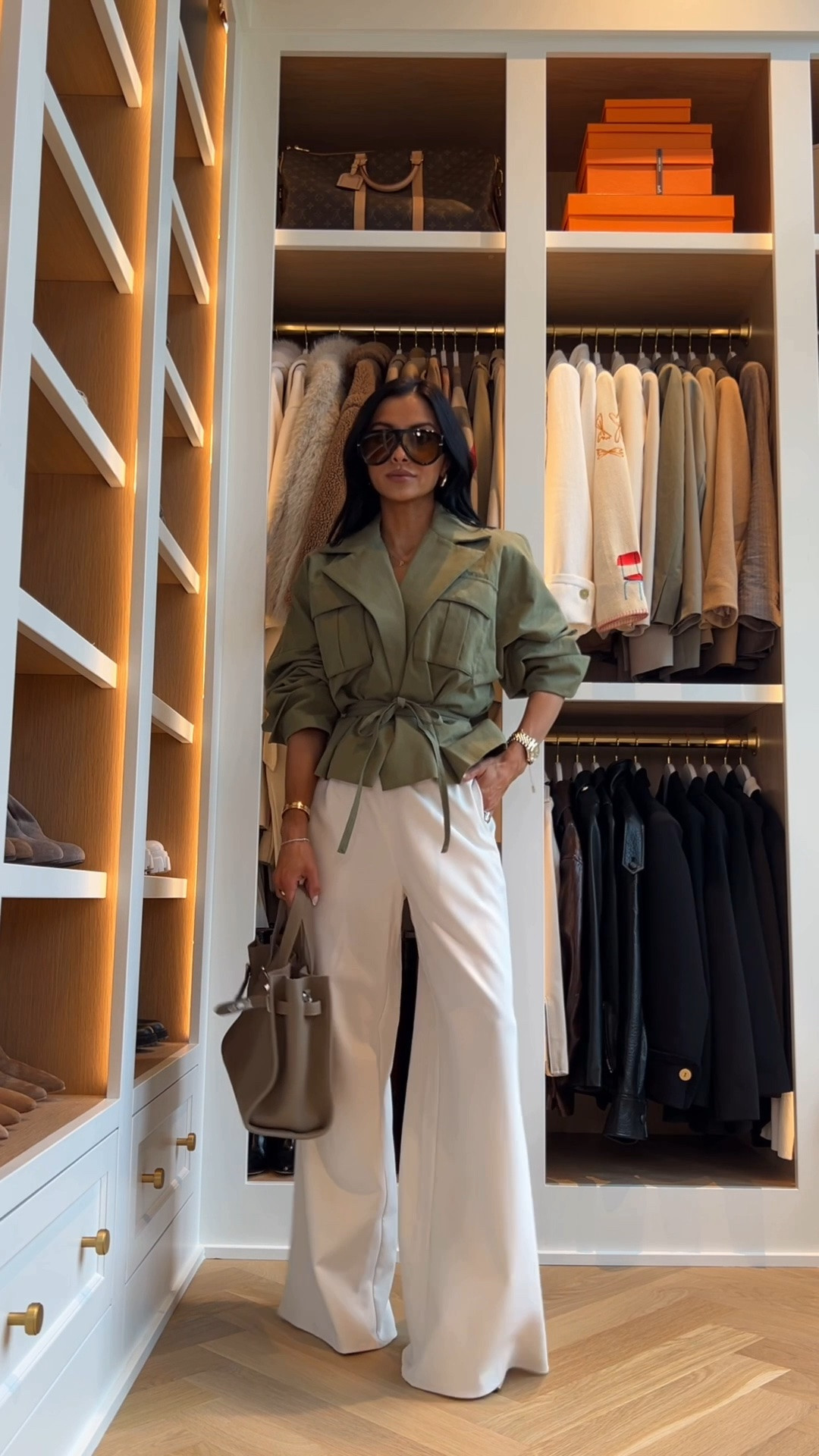 Target viral pants that look like Aritzia
Wearing an XS
Target white tee that looks like Aritzia 
Revolve jackets wearing an XS
Fall Fashion, fall outfit ideas 
@Target

#LTKOver40 #LTKWorkwear #LTKootd