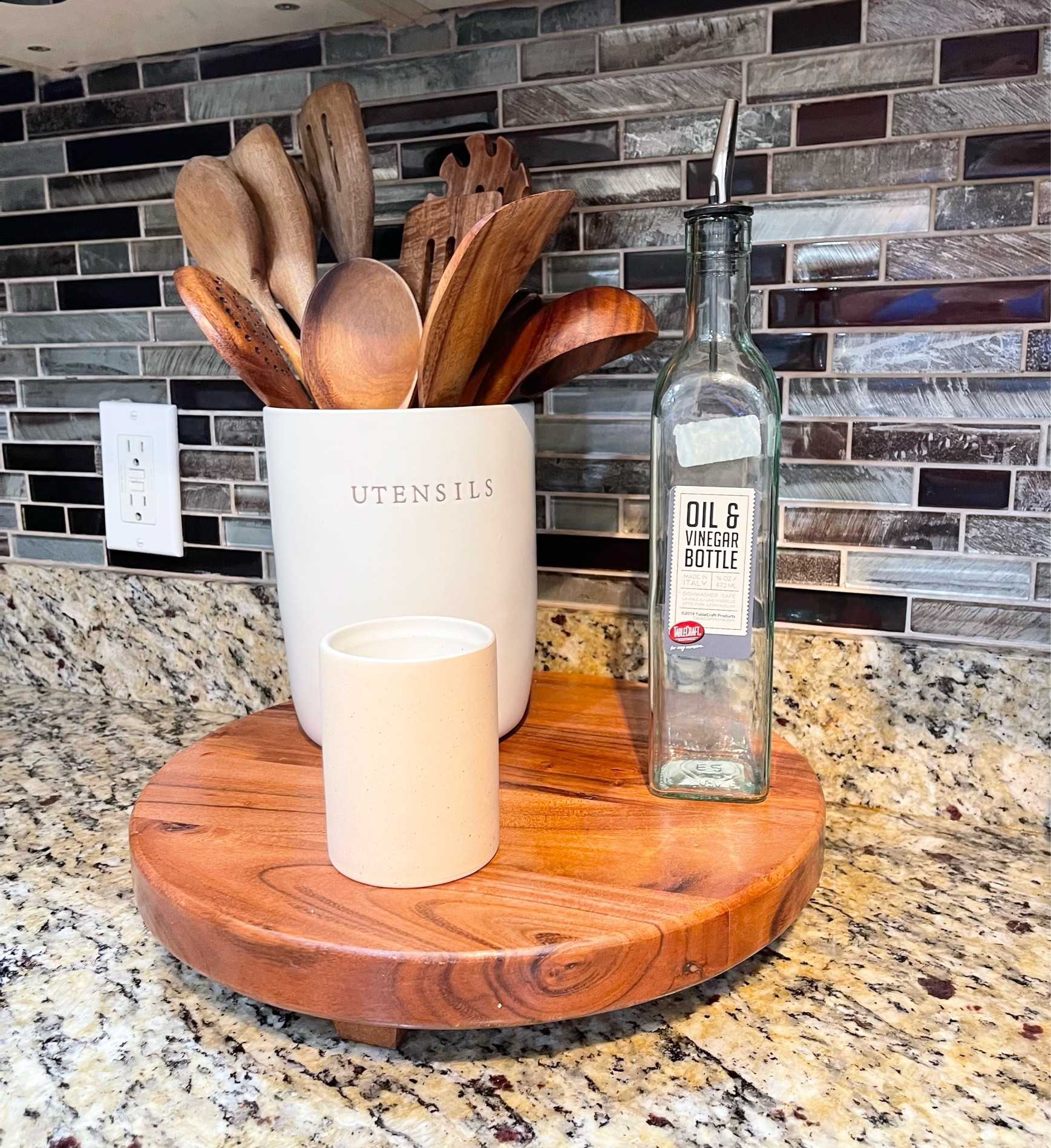 Kitchen / kitchen decor / minimalist / nontoxic 

#LTKfindsunder50 #LTKhome #LTKfindsunder100