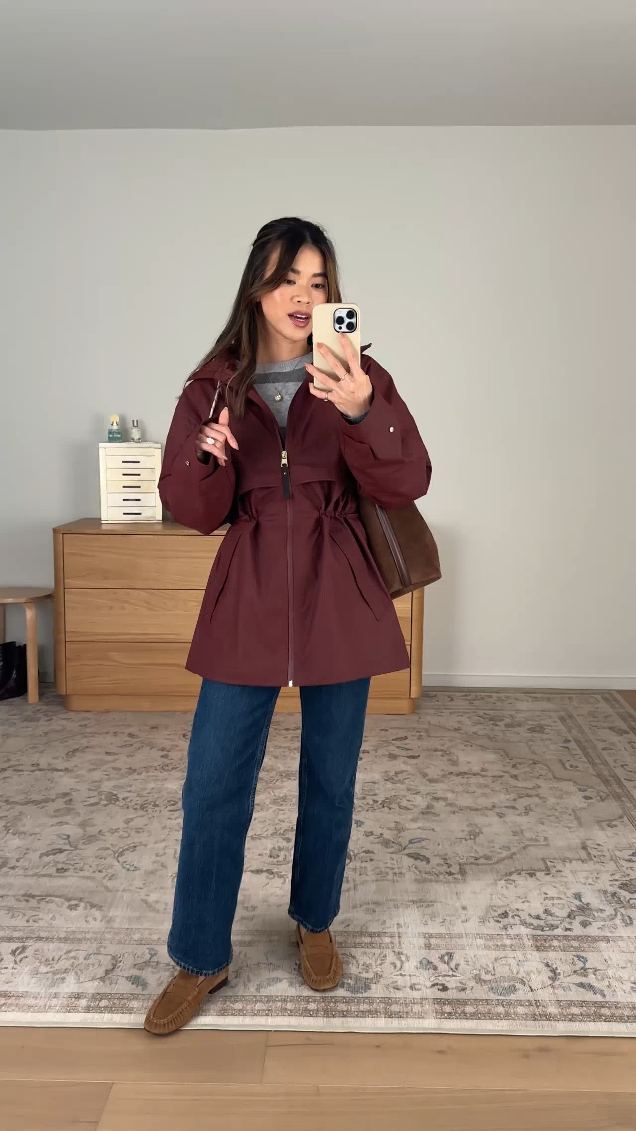 Are you looking for a fall rain jacket? This one from @Varley is perfect!

Sizing info: 
-Aritzia Outpost Sweater (Size small in hthr chrm/ hthr dk gry) 
-Abercrombie High Rise Relaxed Straight Jean (Size 23 Extra Short in Medium Wash) 
-Varley Alyssa Rain Jacket (Size XS in Andorra Brown)

petite fashion, get dressed with me, outfit inspiration, ootd, nashville outfit, Nashville influencer, petite style, vacation style, casual outfits, mom style, petite pants, fall outfits, fall outfit info, fall pants, fall outfit idea, fall top, fall sweater, fall shoes, Varley, Varley tryon, Varley unboxing, Varley for petite, rain jacket, fall rain coat

#LTKootd #LTKSeasonal #LTKPetite