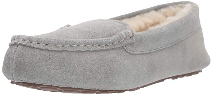 Amazon Essentials Women's Leather Moccasin Slipper | Amazon (US)