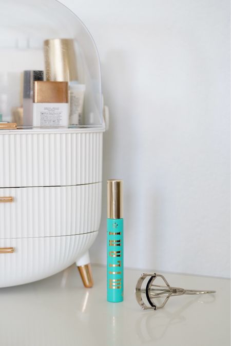 #ad The @milanicosmetics’ Highly Rated Lash Extensions Tubing Mascara from @target is the most important part of my makeup routine!  The #TubingMascara instantly lifts and lengthens and is so easy to take off!  It’s price friendly at $13 and available at #Target. #MilaniCosmetics #targetpartner #GRWMilani #LTKunder25 

#LTKbeauty #LTKover40