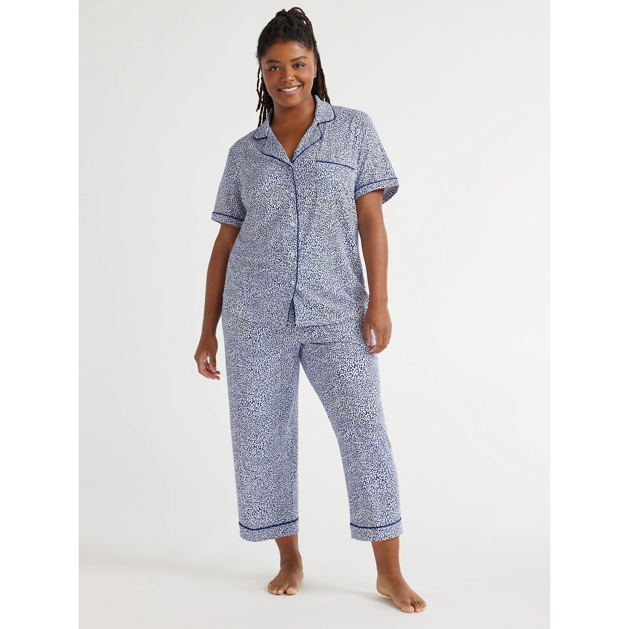 Joyspun Women's Knit Short Sleeve Notch Collar Top and Capri Pajama Set, 2-Piece, Sizes S to 3X -... | Walmart (US)