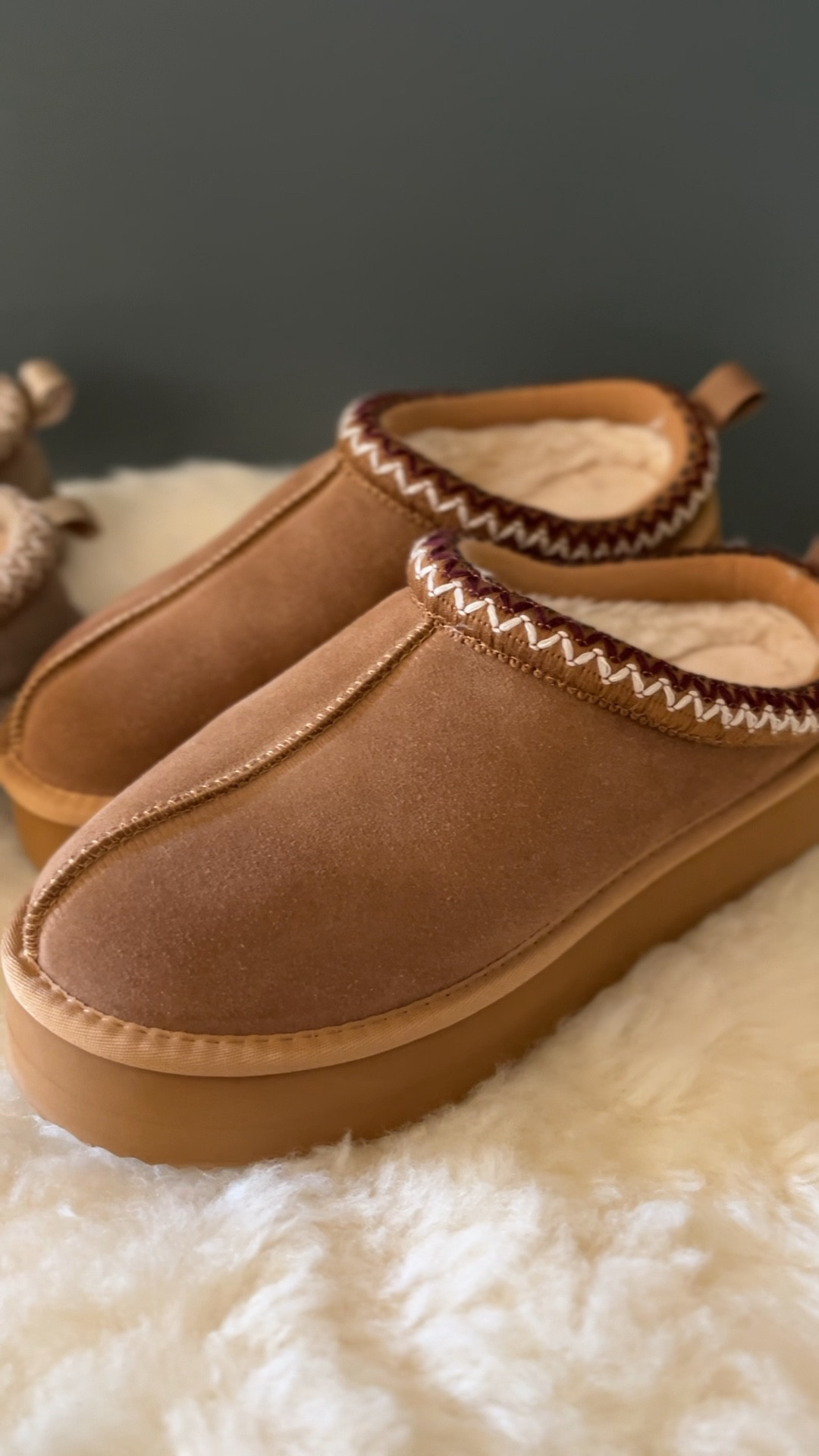 Do not sleep on these suede slipper shoes! They’ve been selling out of certain colors and sizes already and it’s not even September yet 😵‍💫

SIZE UP if in between sizes. I’m a true 7.5 and the 8 fits perfectly in both styles! The suede will stretch to your foot over time as well  

#slippers #slippershoes #suedeslippers #dreampairs #suedeshoes #furslippers #falloutfits #falloutfitideas

#LTKFindsUnder50 #LTKSeasonal #LTKShoeCrush