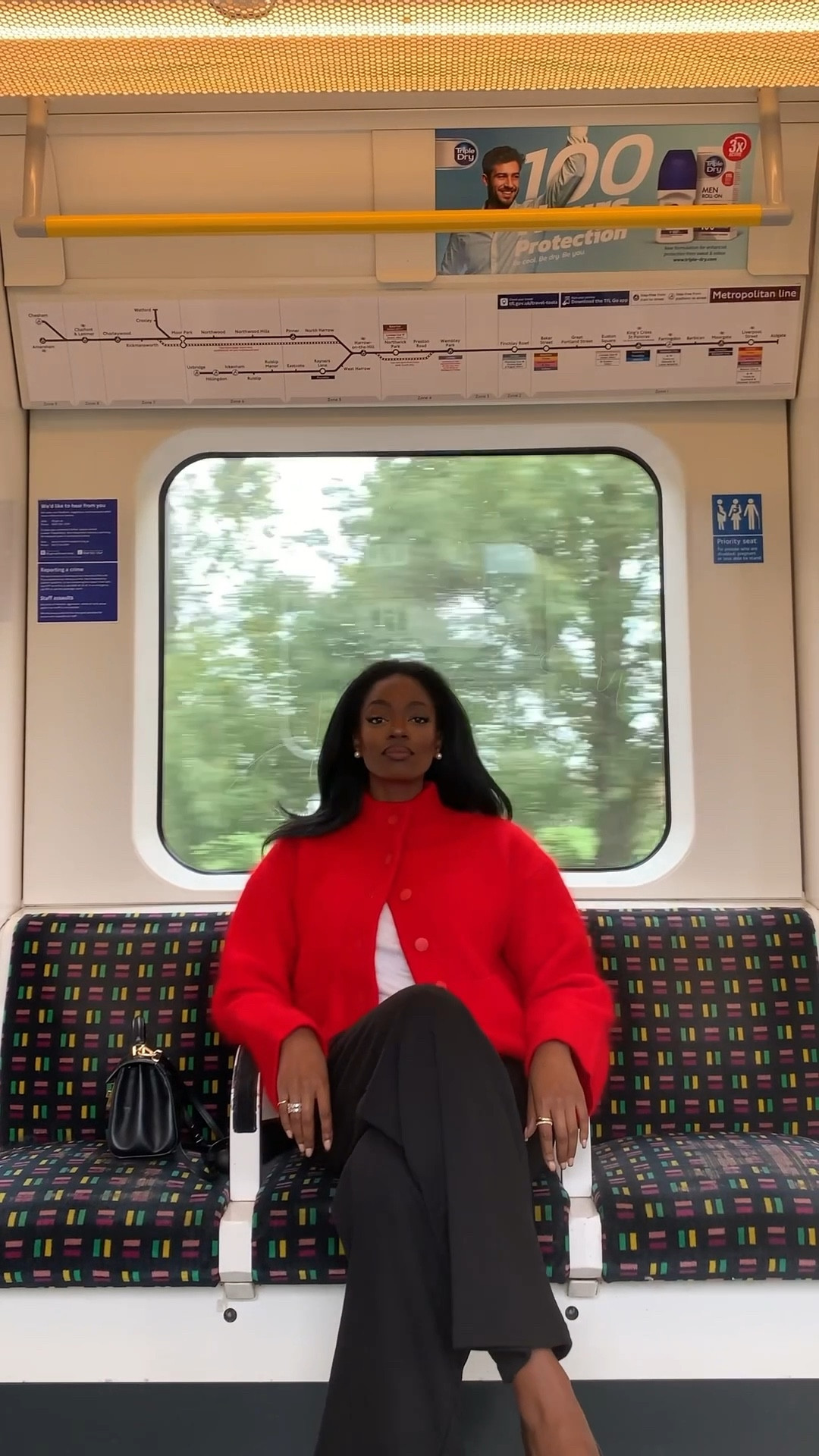 a pop of red 

High neck, funnel neck, wool jacket, red jacket, winter outfit, winter style, work wear, office, chic, city break

#LTKwinter #LTKuk #LTKworkwear