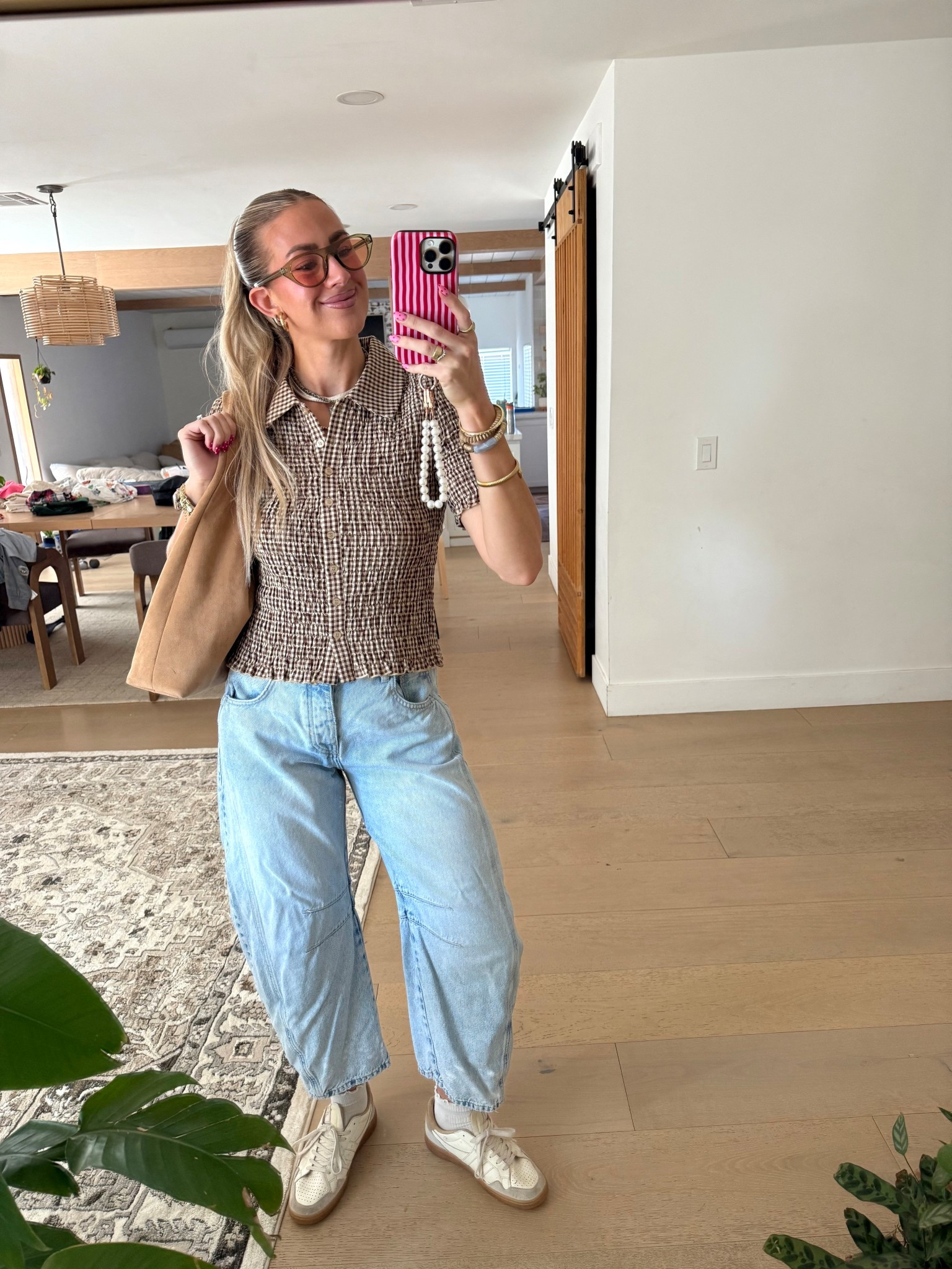 Cutesy and comfy field trip mom fit ✨

Here for all things gingham!

Found some adorable gingham pieces from Böhme and I want to add them all to cart! 

Böhme, spring outfit, gingham blouse, mom outfit, teacher outfit, trendy sunglasses | Free People barrel jeans | Gola sneakers | Vanlinker sunglasses | Allie + Bess jewelry 

#LTKootd #LTKmomlife
