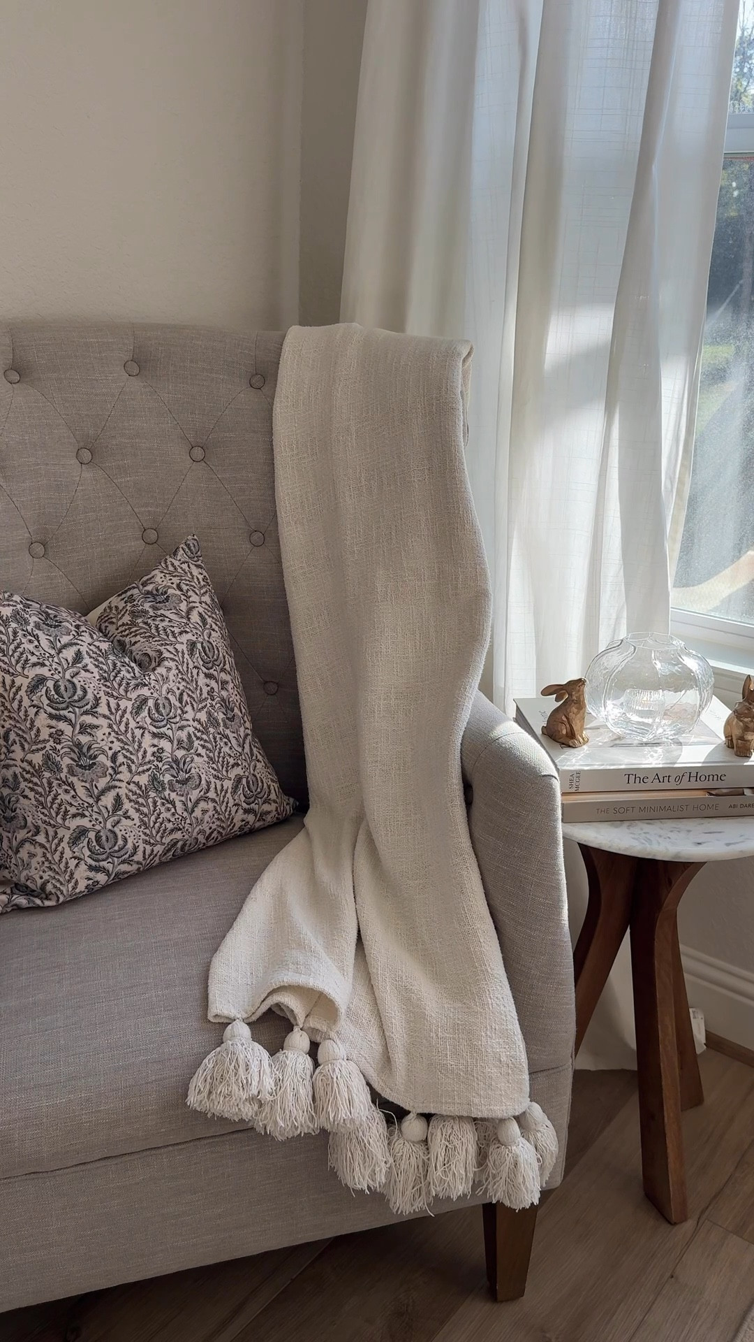 A subtle yet beautiful spring home pieces that will surely make your home feel cozy! Linked it all here! 🤍

#LTKSpringSale #LTKHome #LTKSeasonal