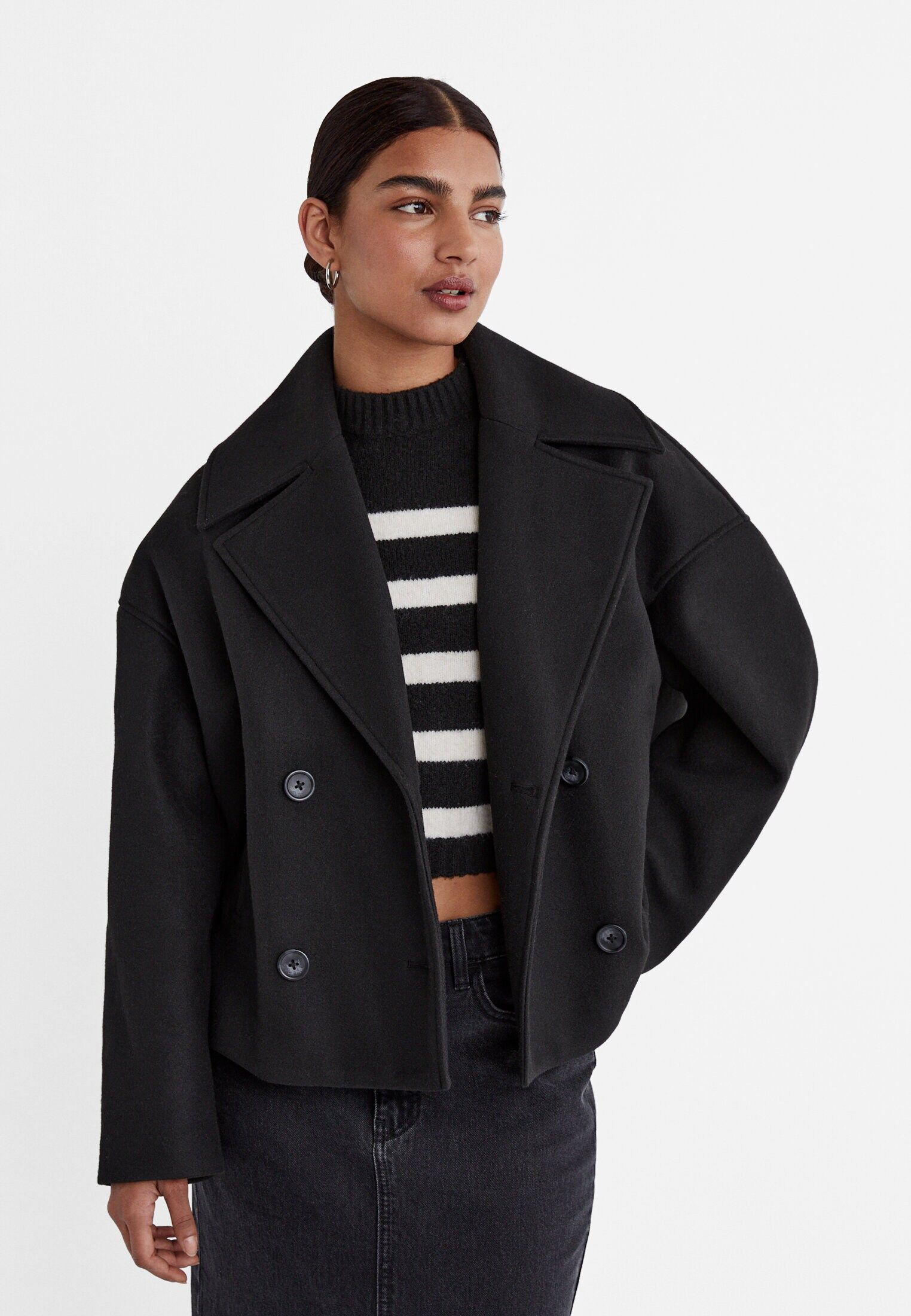 Short double-breasted coat | Stradivarius (UK)