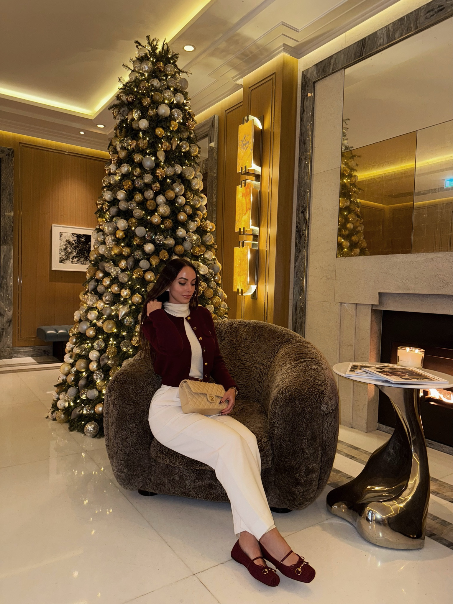 Christmas in London 🎁 
I’ve been obsessed with burgundy recently, and loving the combination with white. I ordered two pairs of these pants. One in regular length so I could wear flats while walking around, and long for when I wear heels. 

burgundy outfits, London outfit inspo, winter outfit inspo, burgundy and cream 

#LTKStyleTip #LTKFindsUnder100 #LTKWorkwear