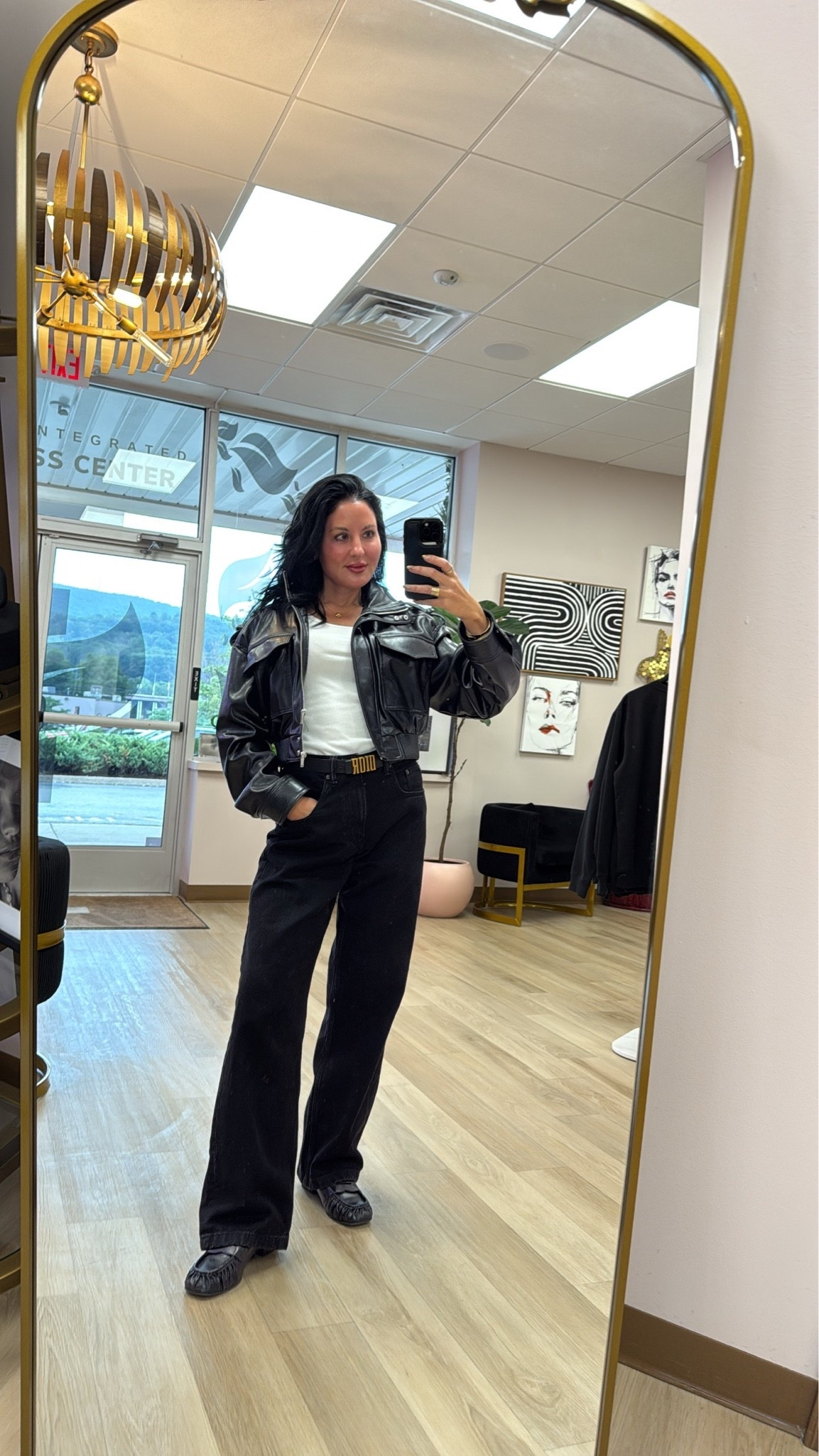 ♥️🖤♥️

#LTKWorkwear #LTKdayinmylife #LTKgrwm