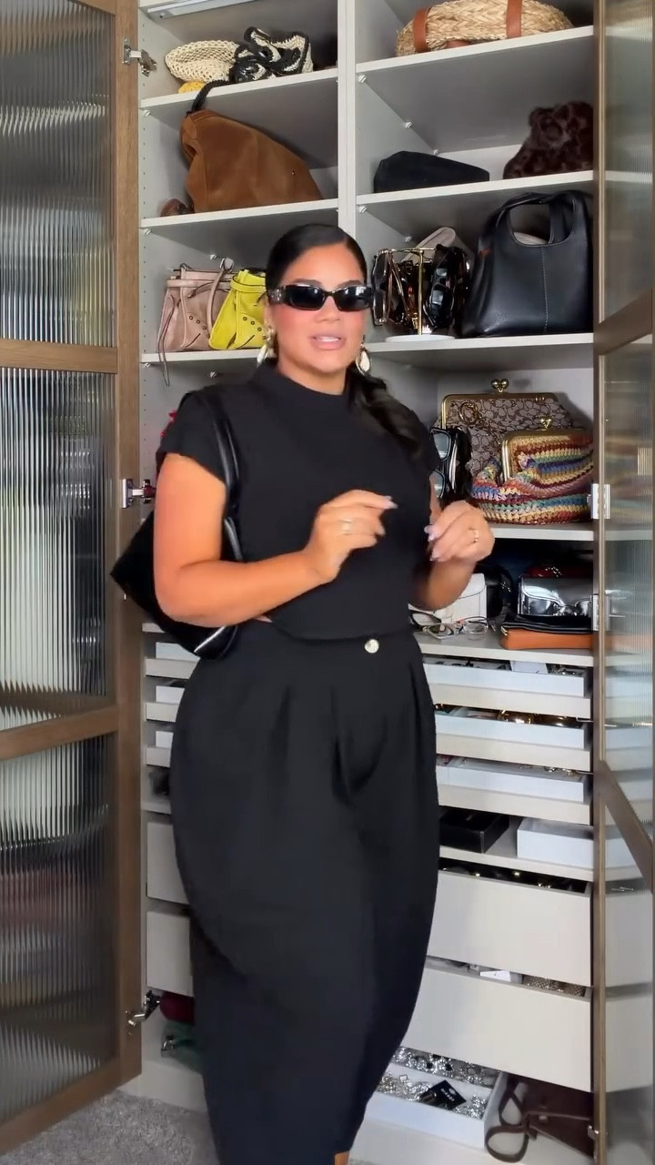 She’s reallll cute 😎 I’m wearing the large.
I’m 190lbs 5’9” and a 12/14 36DD

#Outfitofthedia. #affordablefashion. #twopiecesets

#LTKOver40 #LTKMidsize #LTKootd