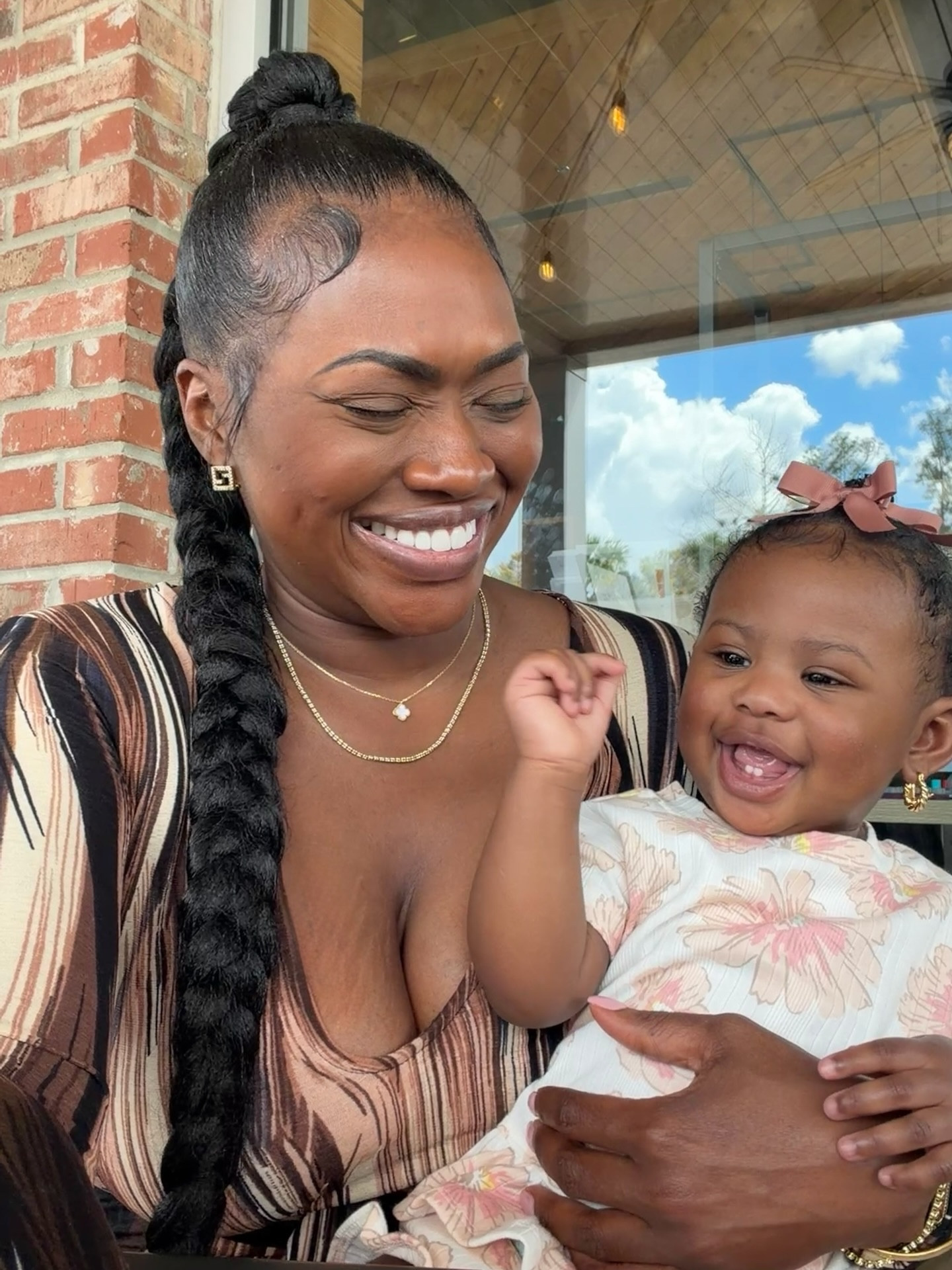 It’s Sunday right?! Dilly Dally Activate! Jesus wants me happy. My Shay Day’s now require a baby bag 😂 But as we know one monkey, kid, man, job etc can’t stop my show! Margarita with a sugar rum please 😘Its summer..