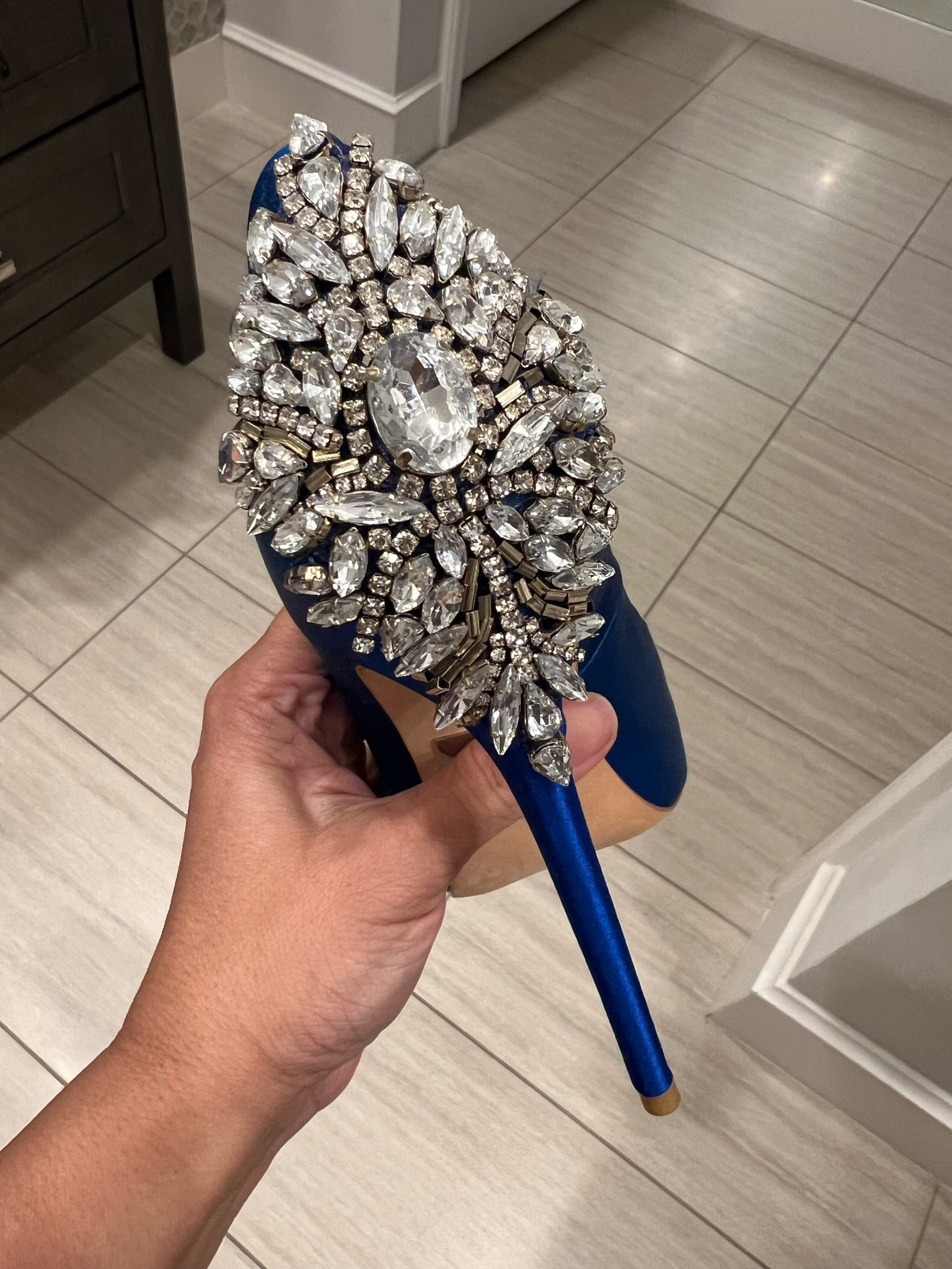 New Year's Eve shoes. 

#bluepumps #blueshoes #highheels 

#LTKParties #LTKSeasonal #LTKShoeCrush