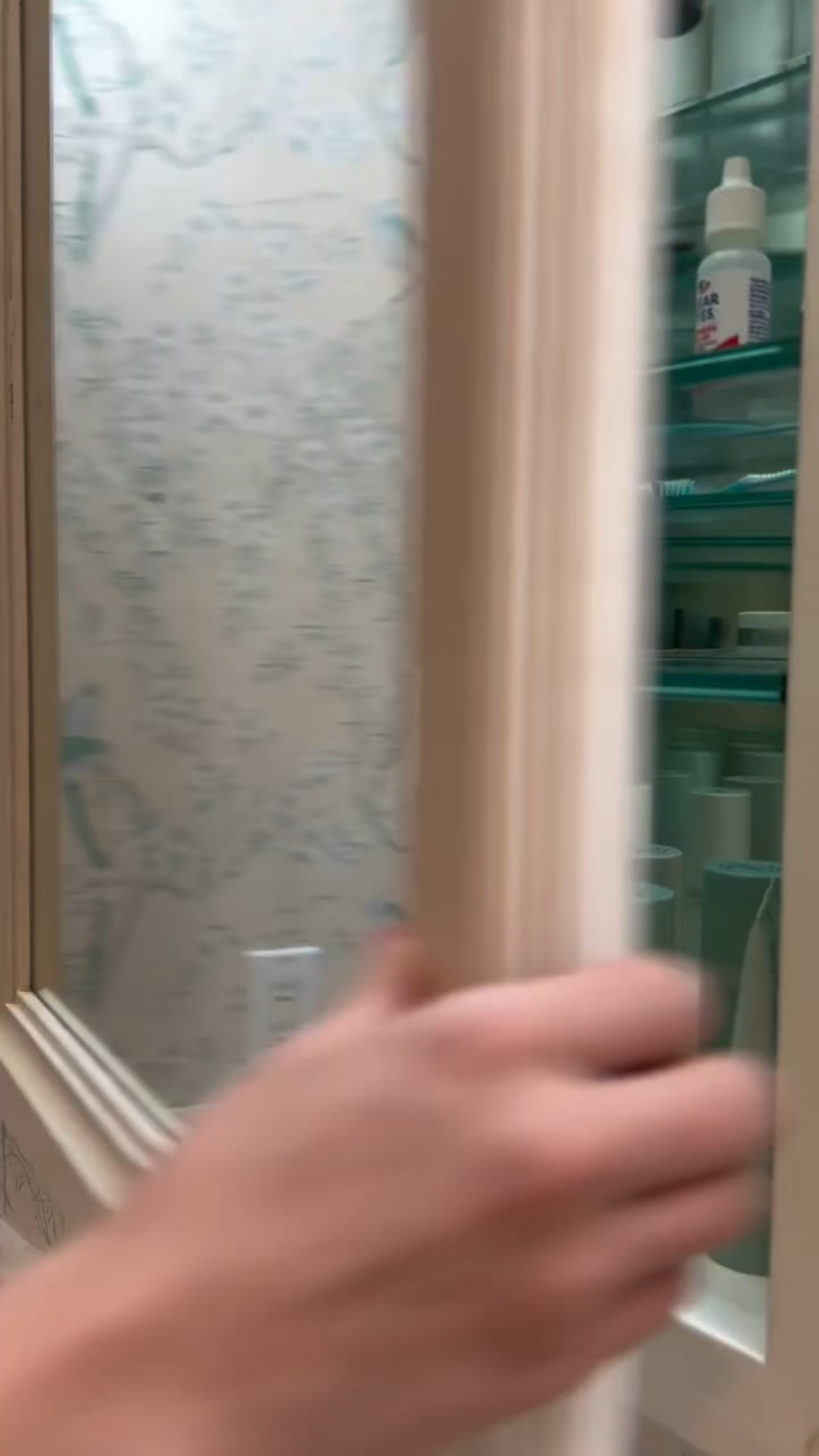 goodnight from the ennis fam 👋🏼

winding down, packing lunches, and some quality time (or rather a team building exercise??) with my husband 😂

if you catch me at the gym working on my deadlift…. you know why 🥵 

#momof4 #goodnight #qualitytime #bedtimeroutine #stayathomemom #sahm