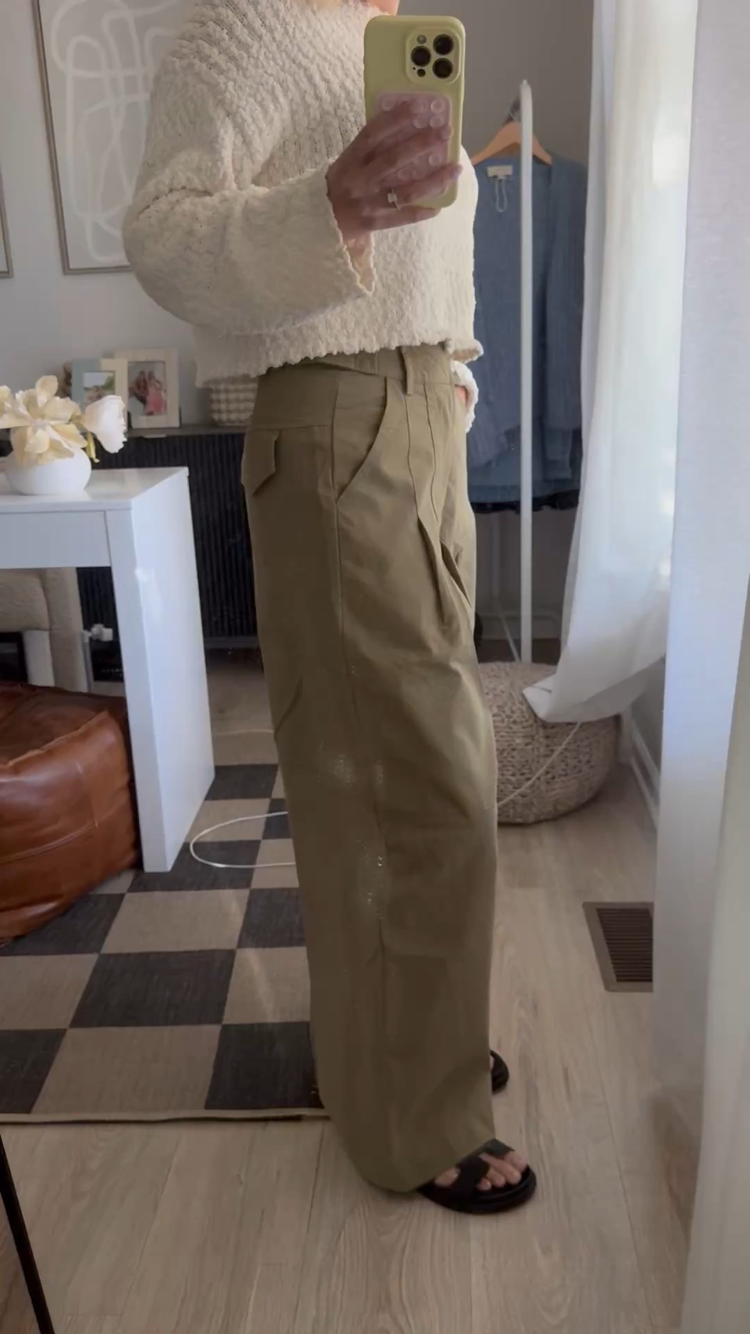 These pants 🙌 I’m in a size small. Love the fit of these!

#LTKOver40 #LTKStyleTip #LTKWorkwear