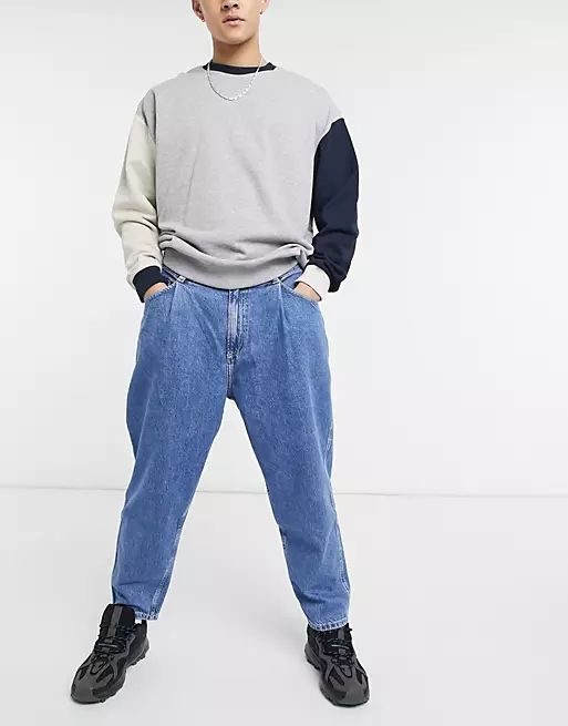 Bershka balloon fit jeans in blue | ASOS (Global)