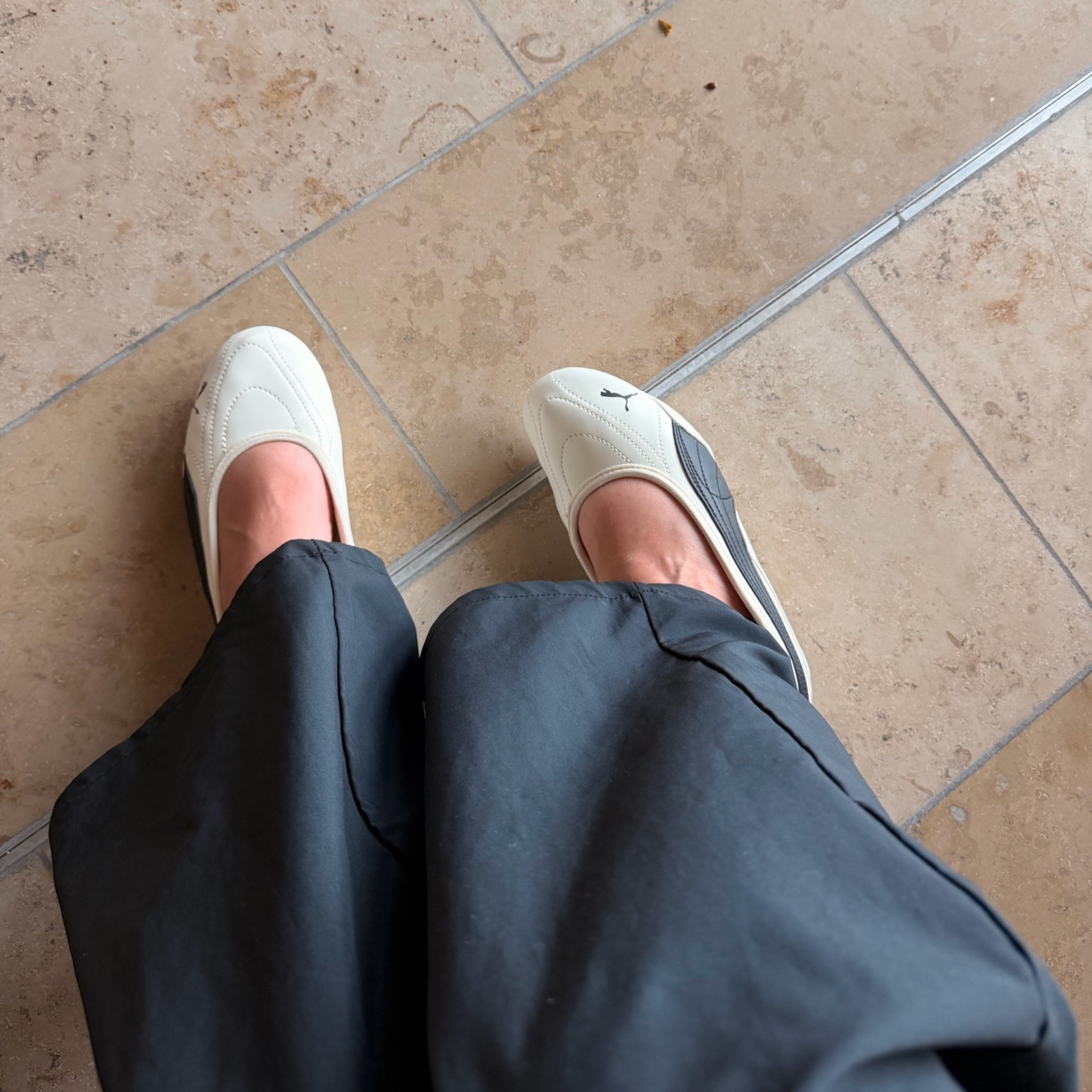 Obsessed with these puma flats!! So comfy. Wore on my euro trip & airport! 

#pumaflats #flats #travelshoes #momstyle #trendyflats #pumashoes

#LTKSaleAlert #LTKootd #LTKmomlife