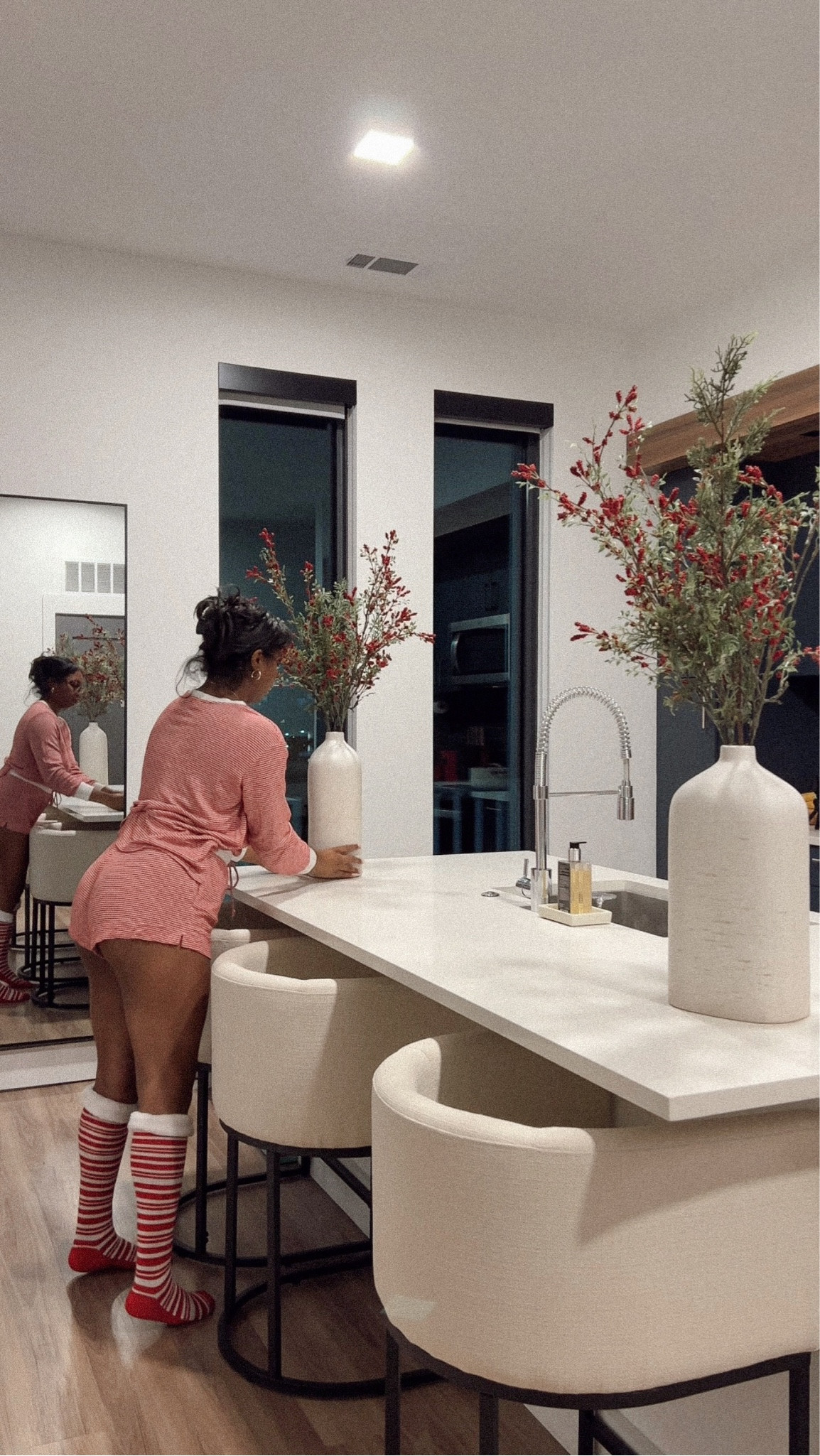 slowly, starting to decorate my apartment for the holiday! it’s tiiiiiiimeeeeeeeee ✨❤️🎉

#LTKhome #LTKSeasonal #LTKHoliday