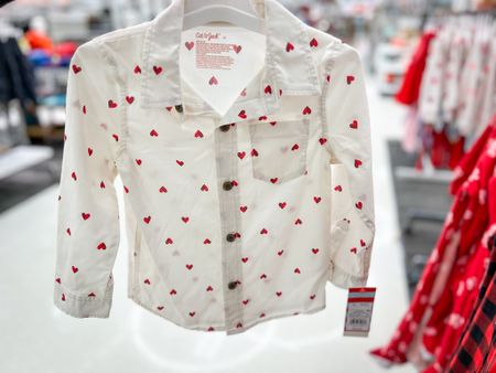 Toddler Boys' Long Sleeve Valentine's Day Heart Printed T-Shirt - Cat & Jack™ Off-White

Valentine’s Day at @target. I bought this button down shirt for Bobo. Baby/toddler fashion. Affordable fashion. 

#target #catandjack #valentinesday #valentines #gabrielapolacek

#LTKSeasonal #LTKstyletip #LTKkids