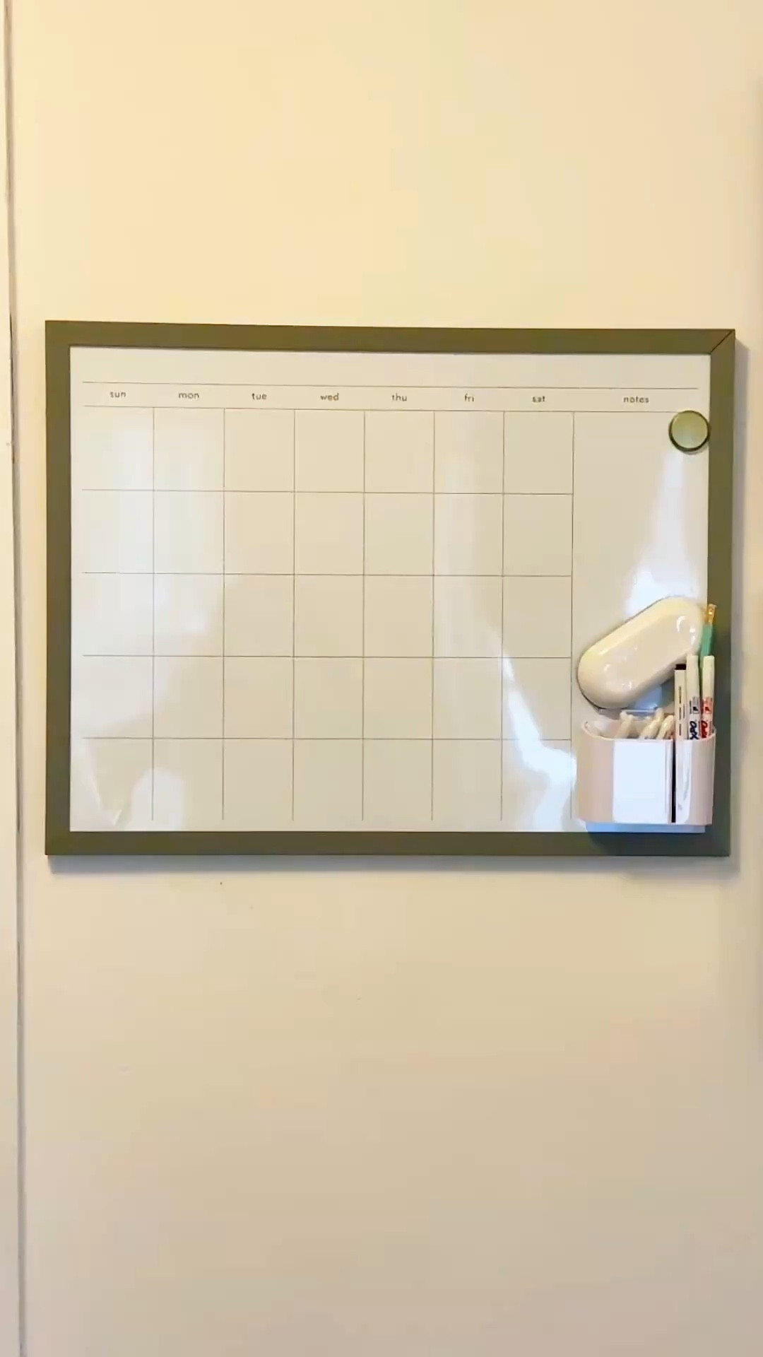 New month new calendar new goals! Checkout this calendar and other resources below 👇🏻 

#LTKHome