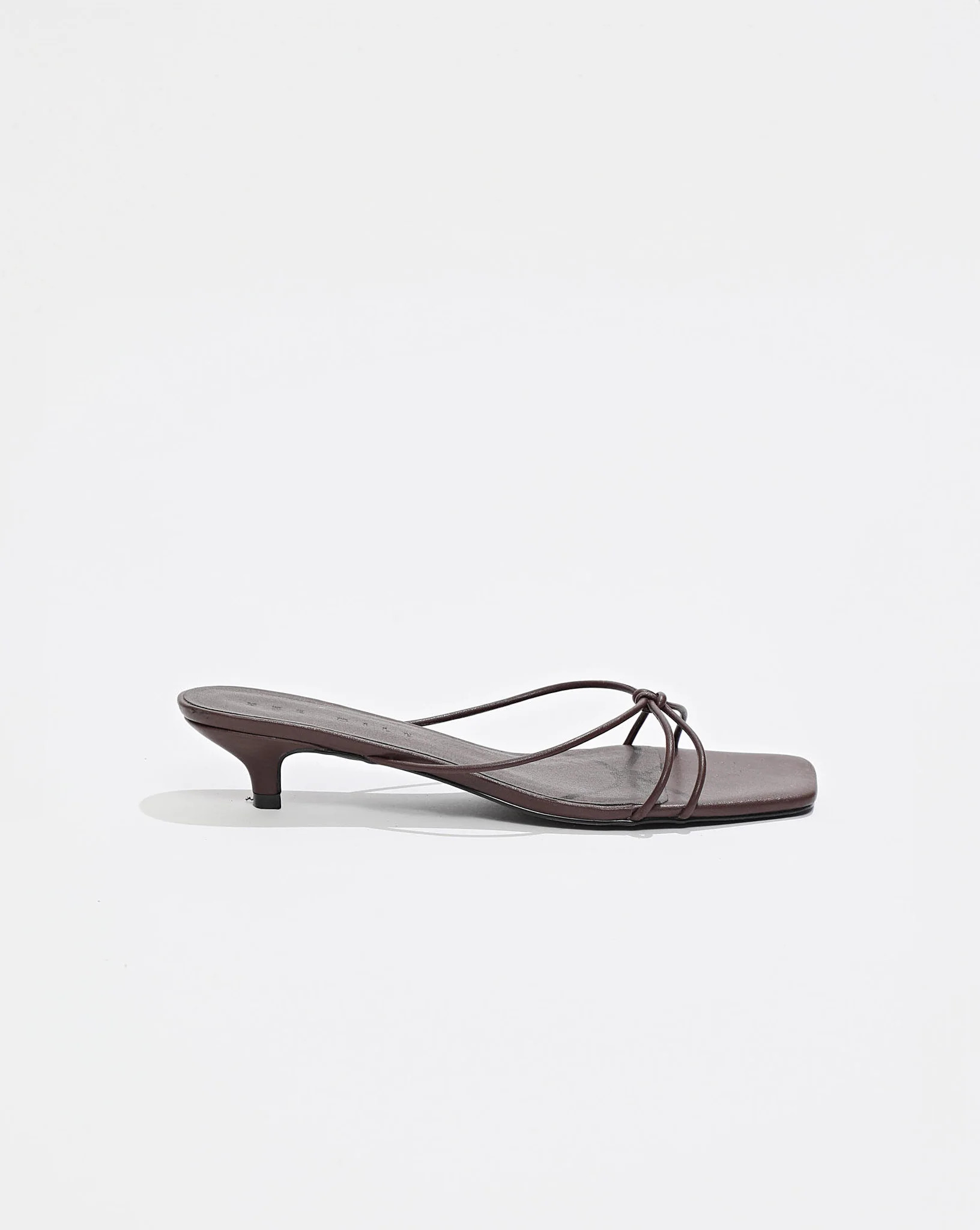 Elle Heel Chocolate | One Mile