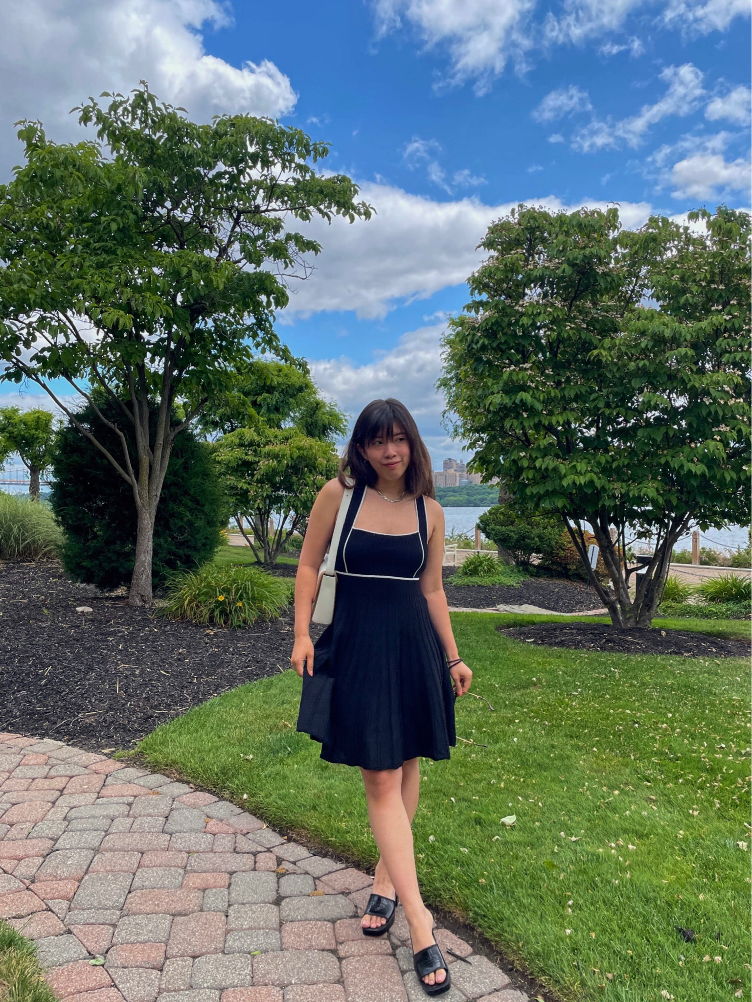 Love this dress so cute and can wear it backwards as well 

#LTKSeasonal #LTKFind #LTKitbag