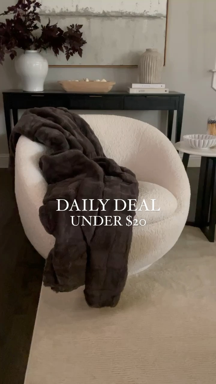 Here is the dark neon textured blanket from Walmart that is on deal today! It would make a great Christmas gift! 

#LTKGiftGuide #LTKsalealert #LTKhome