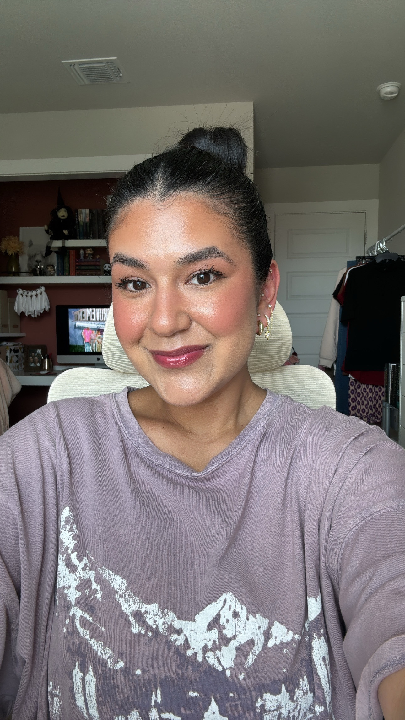 Today’s makeup! IT Cosmetics CC Cream, shade Med Tan // everything else is Rare Beauty! Liquid contour, shade Serene // liquid illuminator, shade Flaunt // bouncy blush shade Hope // clear brow gel // lip oil shade Wonder 

#LTKBeauty