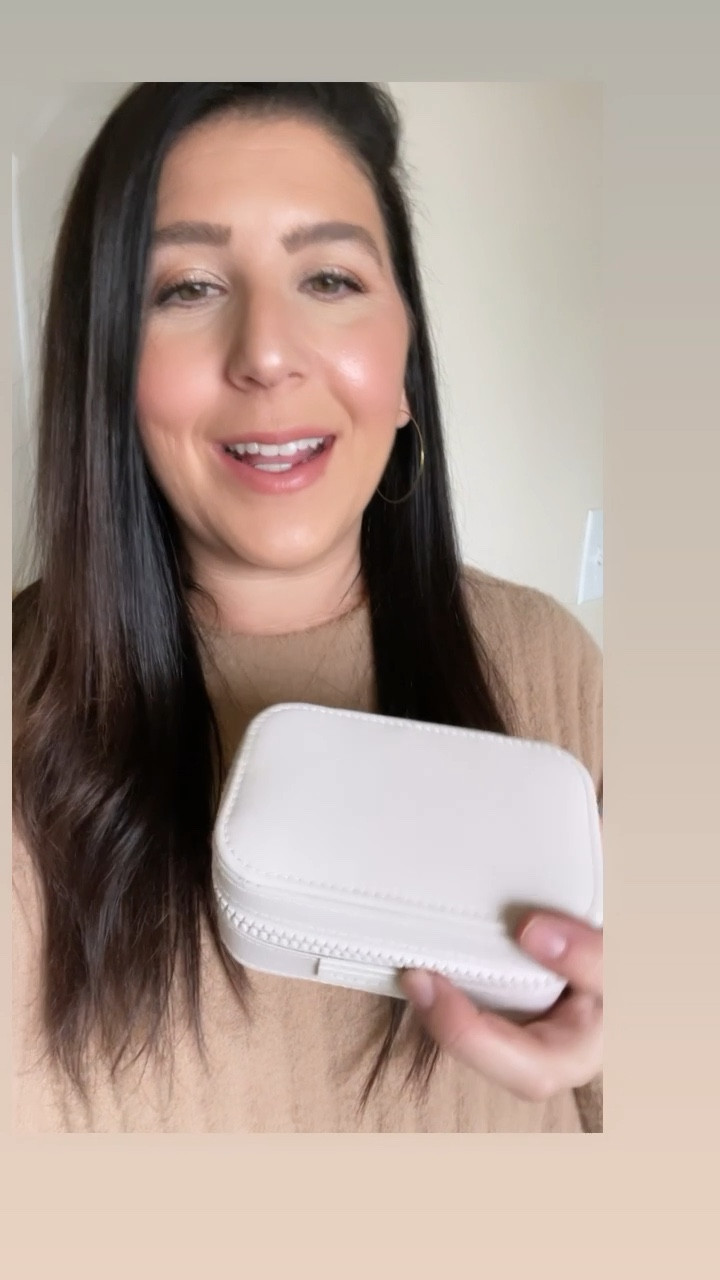 The most perfect travel case for your baubles and jewels! 

#LTKunder50 #LTKtravel #LTKGiftGuide