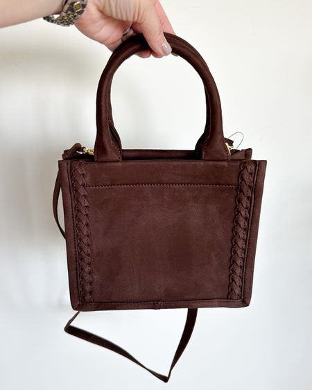 Faux Suede Tote Bag

Mini tote bag  suede purses  casual purse  everyday bag  mini suede bag

#LTKitbag #LTKSeasonal #LTKstyletip