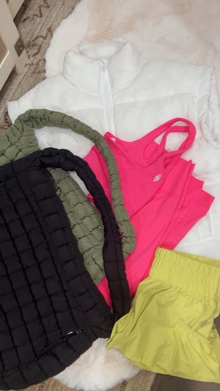 My go to’s!! Great for travel, working out, spring, Valentine’s Day colors too! Love these. All fit true to size. I bought smalls in everything (I’m 5feet tall). The vest is oversized so if you want it more fitted you need to size down!! The shorts are color LIMEMADE. ✨

freepeople fpmovement workout fitness love bright colors pink love 

#LTKfitness #LTKMostLoved #LTKGiftGuide
