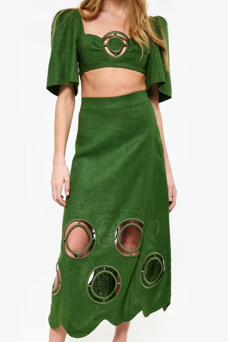 NEED THIS SKIRT 

#LTKStyleTip #LTKSaleAlert #LTKSeasonal