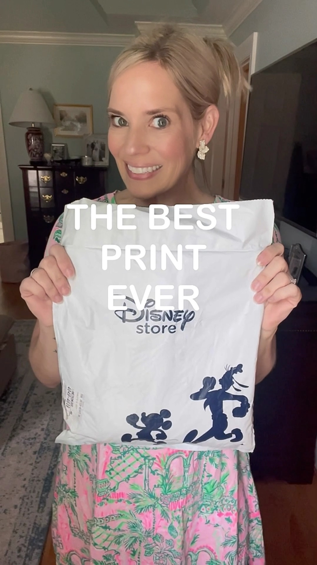 Te best Lilly Pulitzer print to ever exist!


#LTKTravel #LTKFindsUnder50 #LTKOver40