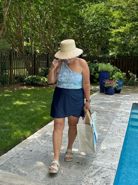 Don’t miss the summersalt sale!!! 30% off with code SPF30 
I wear my regular size. 

And the cutest hat!!!! Oh my heavens. You’ll find reasons to wear it. Wearing a M/L hat. Easily could have done smaller. Quick measurement tip on their website  

Had the best morning at a friend’s pool. 



#LTKSwim #LTKSaleAlert #LTKFindsUnder100