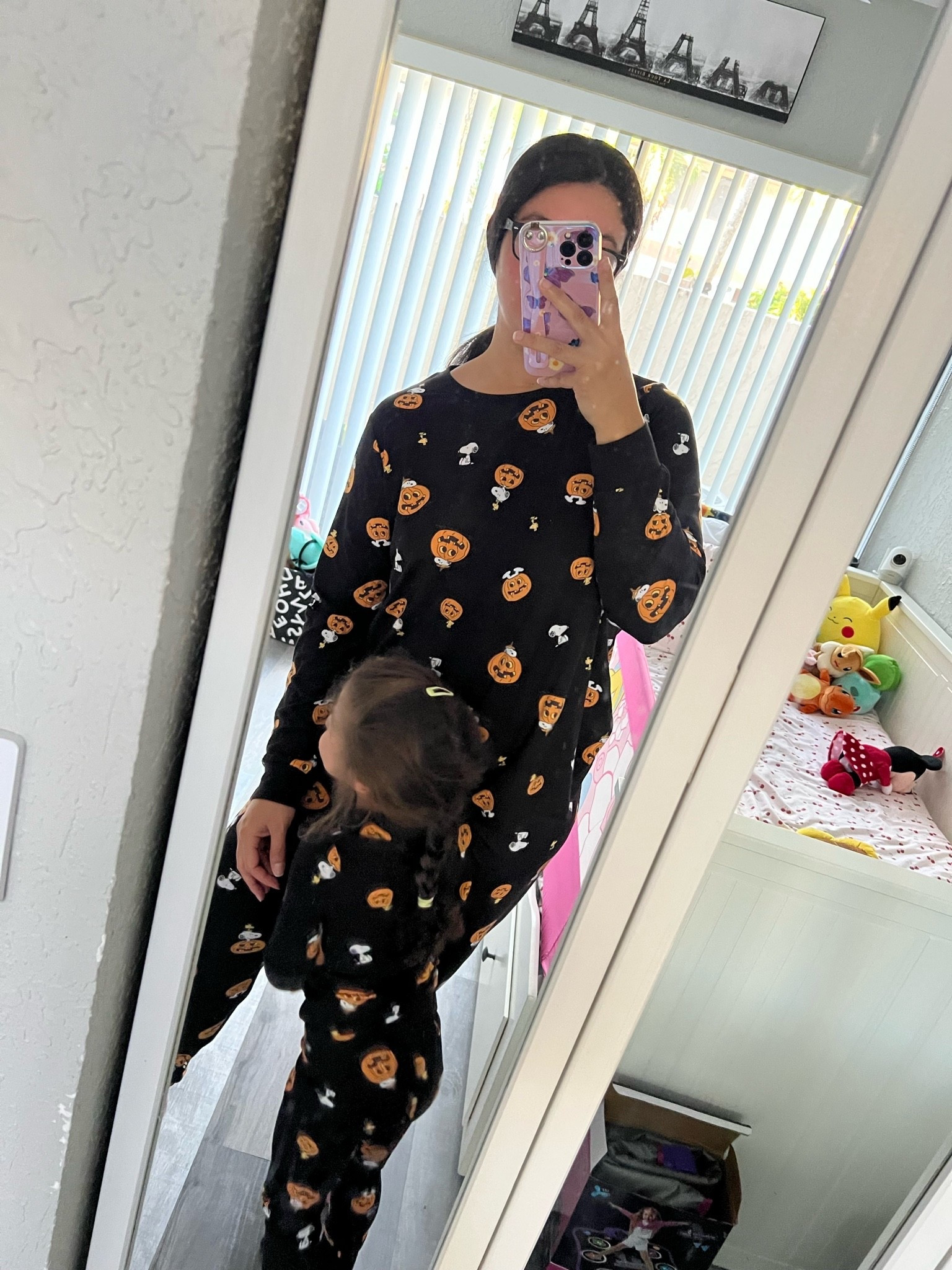 Matching halloween snoopy pjs! So cute
Im wearing size M

Walmart finds // halloween pjs