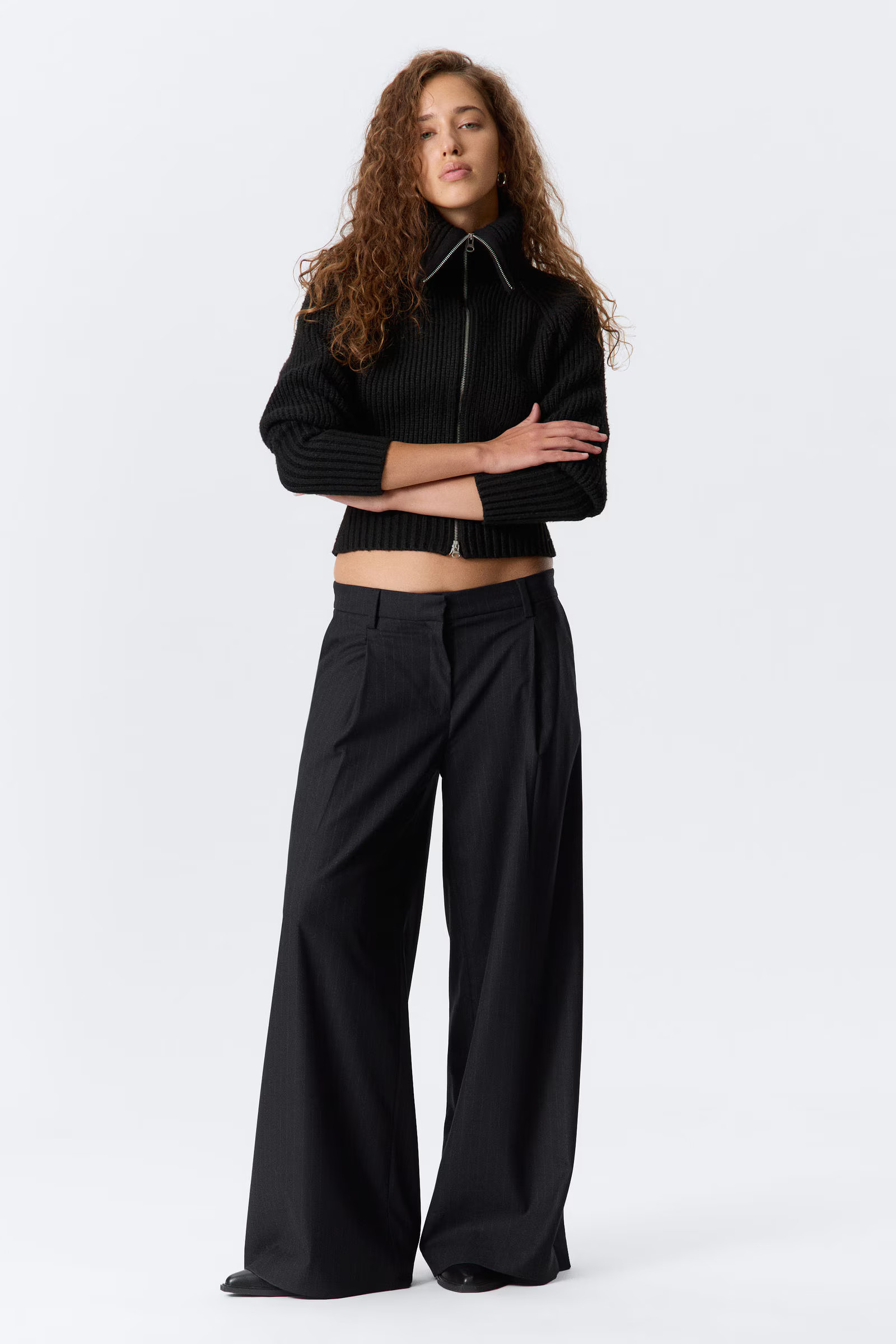 Pleated Wide-Leg Suiting Trousers | Weekday