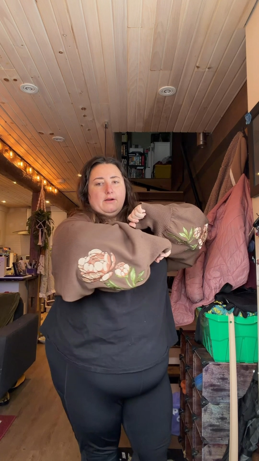 Happy Monday! Are you staying warm where you are? I’m trying but it’s so dang cold! Here is today’s fit for you!

Shirt: @oldnavy 
Leggings: @lululemon 
Bolero: @carmiico 

#plussize #plussizefashion #cute #canadian #winterwear 

Lifestyle plus size fashion leggings bolero cute wfh fit check grwm ootd stay warm 

#LTKcanada #LTKwinter #LTKplussize