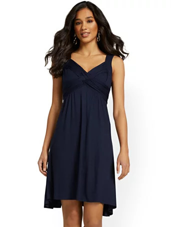 v-neck goddess dress | New York & Company