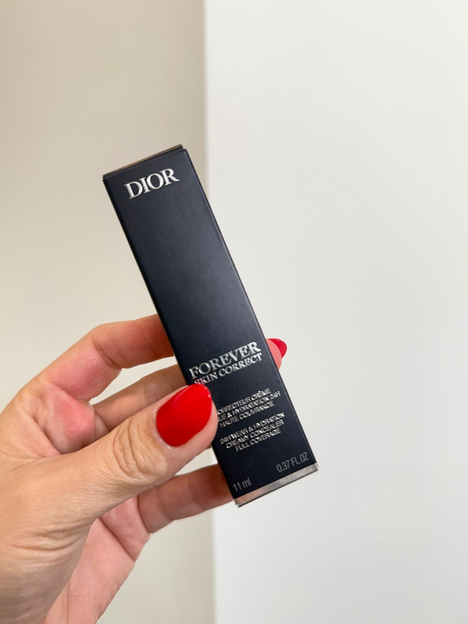 Trying out this new concealer and I’ve heard and read all good things about it!

Makeup // Dior // Sephoraa

#LTKmomlife #LTKBeauty