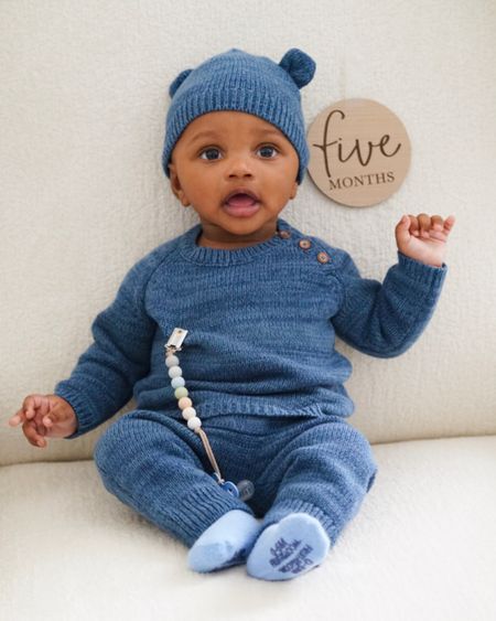 Baby bear cuteness! This sweet set comes with top bottoms and bear beanie! Super soft and fits TTS

#LTKbaby #LTKunder50 #LTKSeasonal